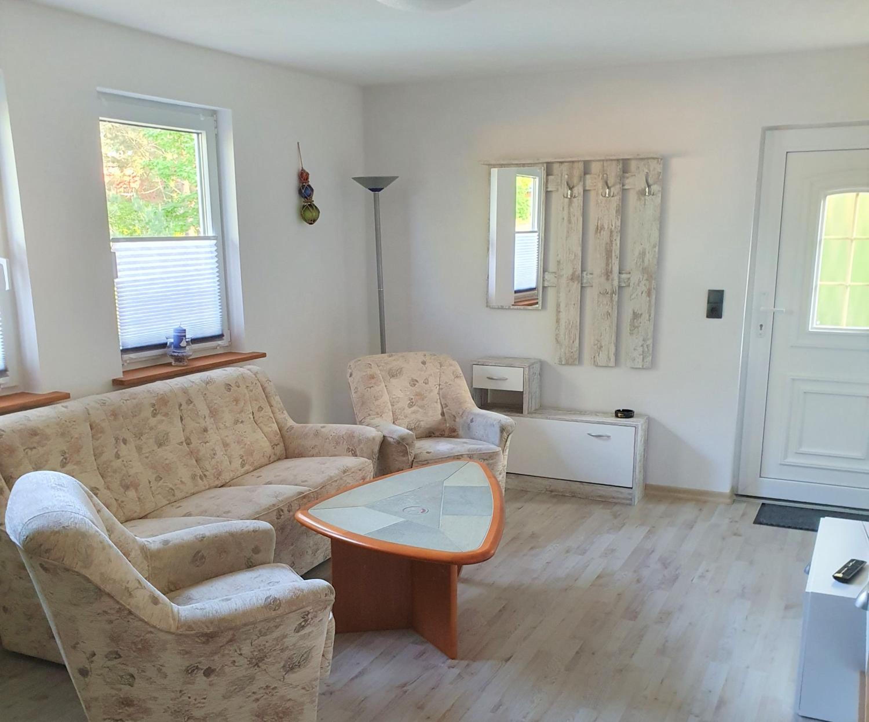 One-Bedroom House photo 1