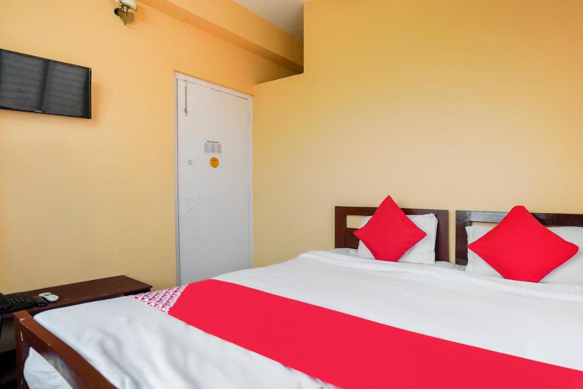 OYO Flagship Urban Village Guest House