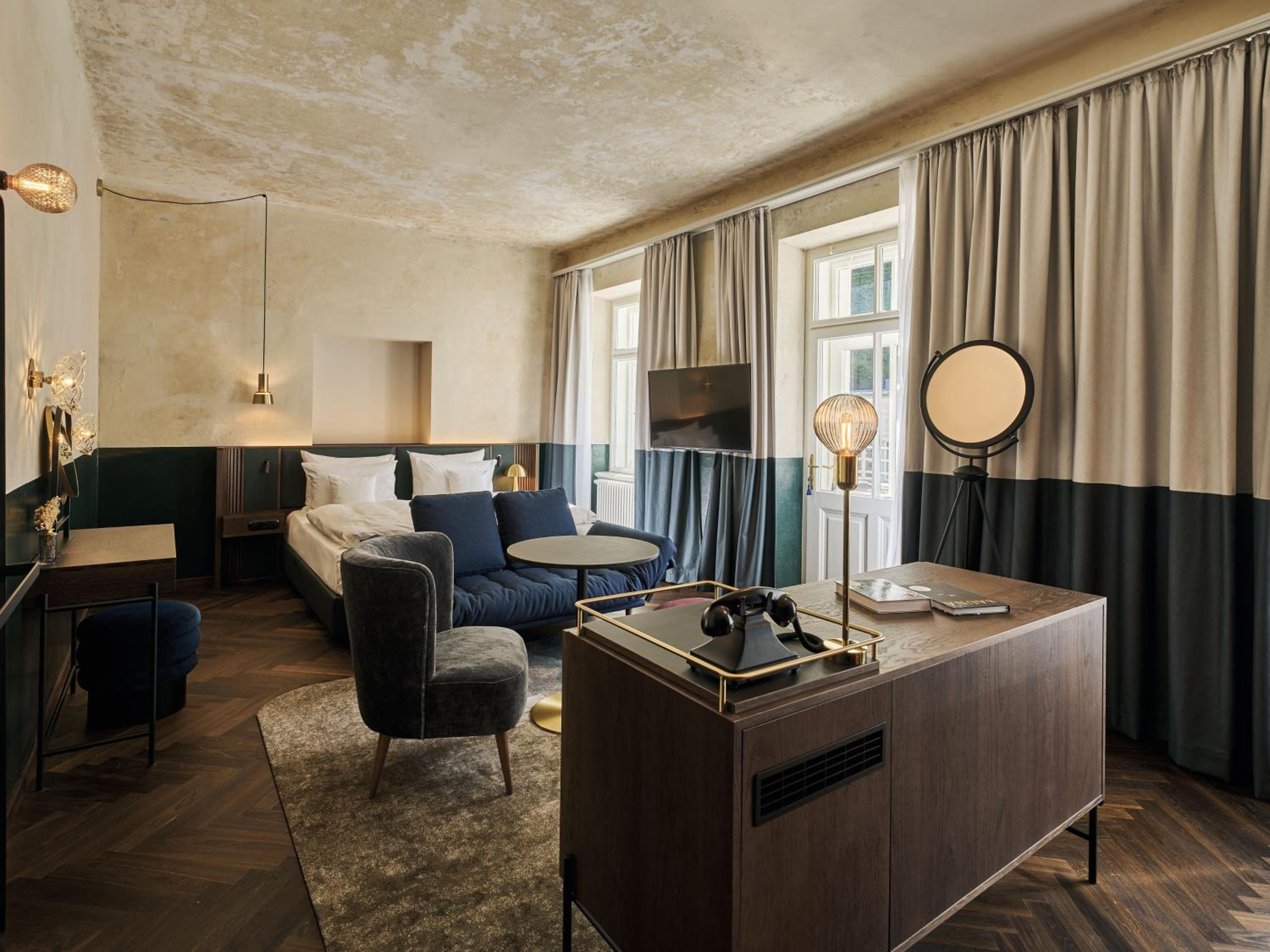 Junior Suite with Balcony