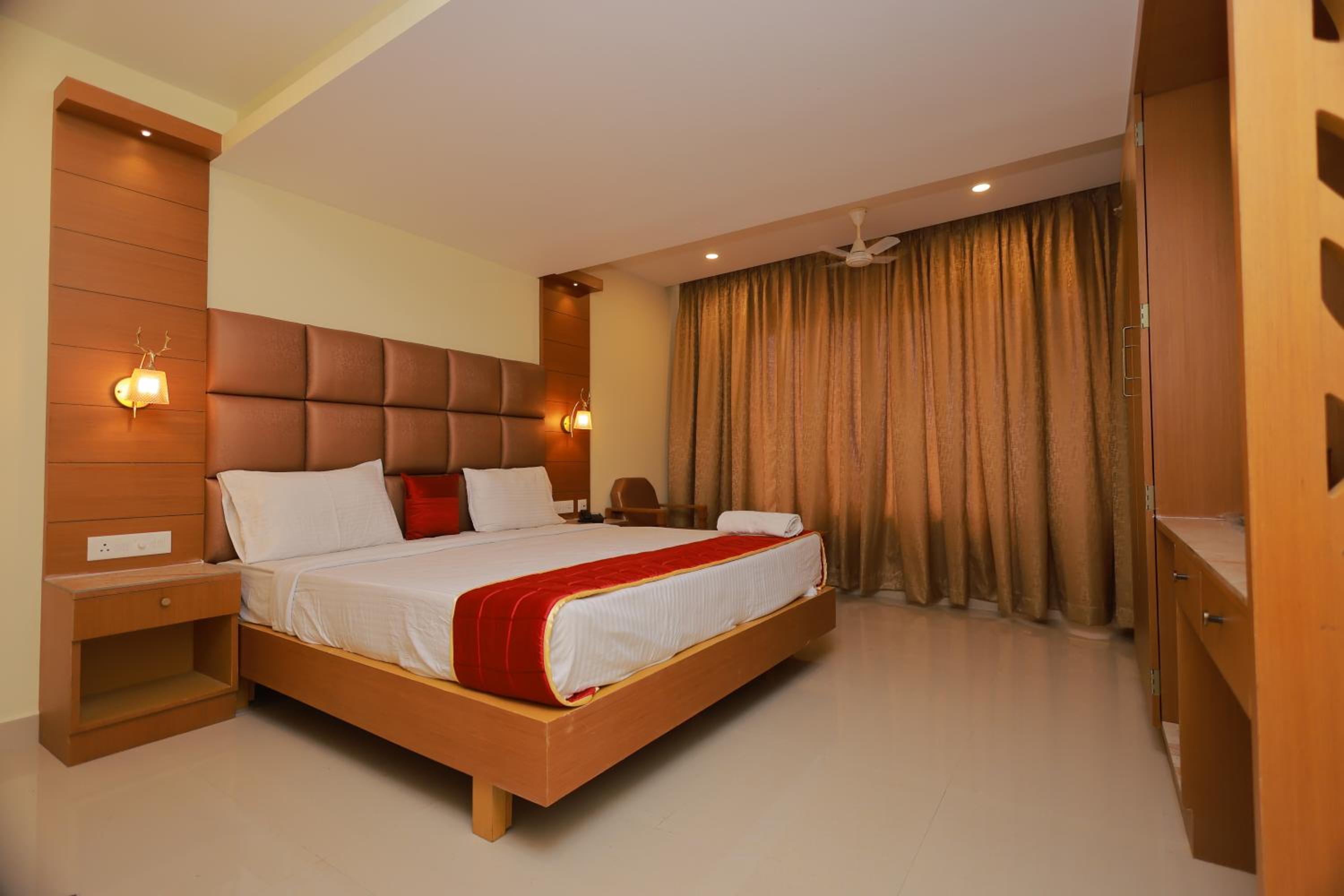 Deluxe Double Room - Photo 7