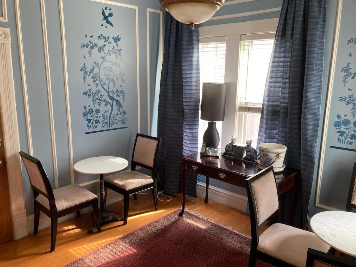 Double Room with Private Bathroom - Photo 4
