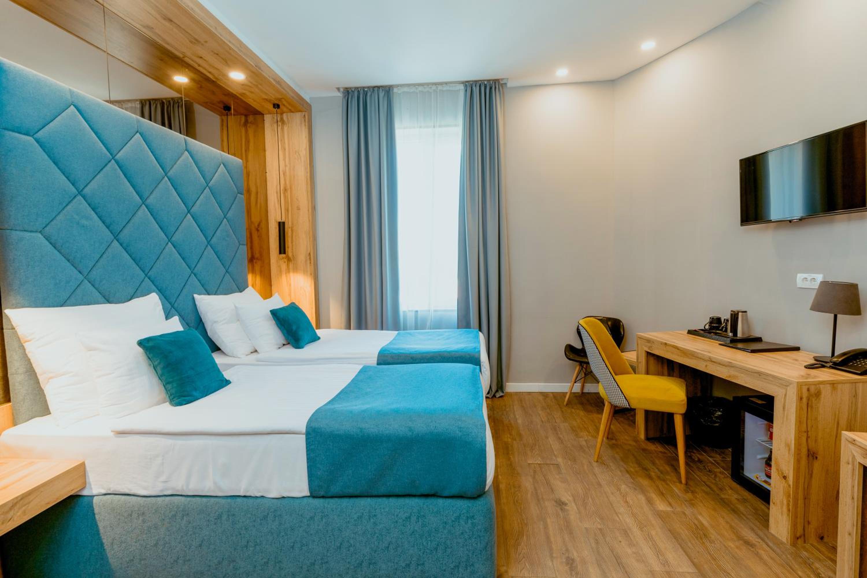 Standard Double or Twin Room - Photo 1