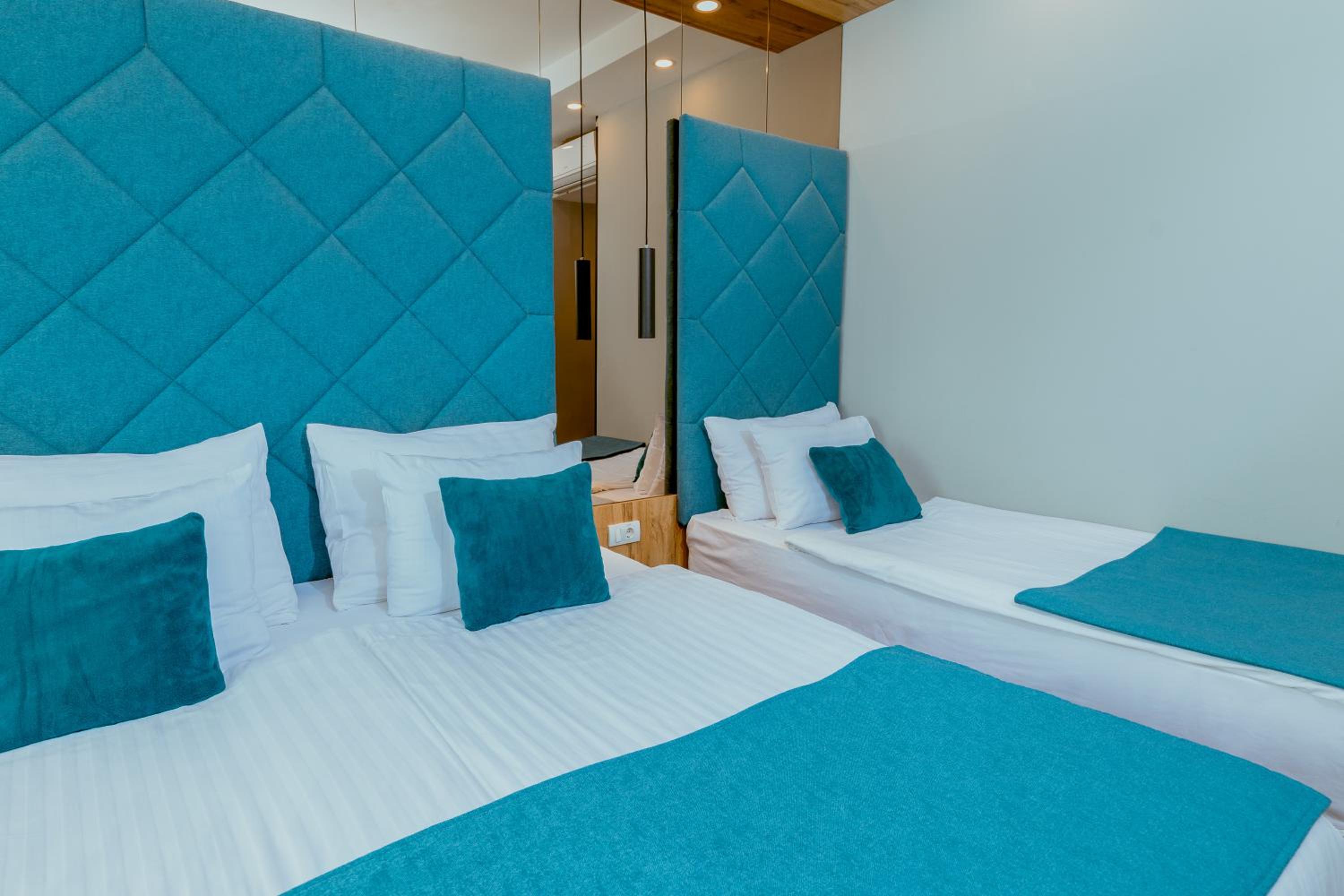 Standard Triple Room - Photo 2