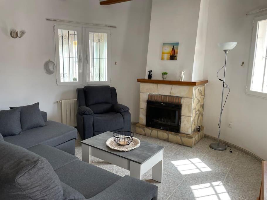Casa de cuatro habitaciones