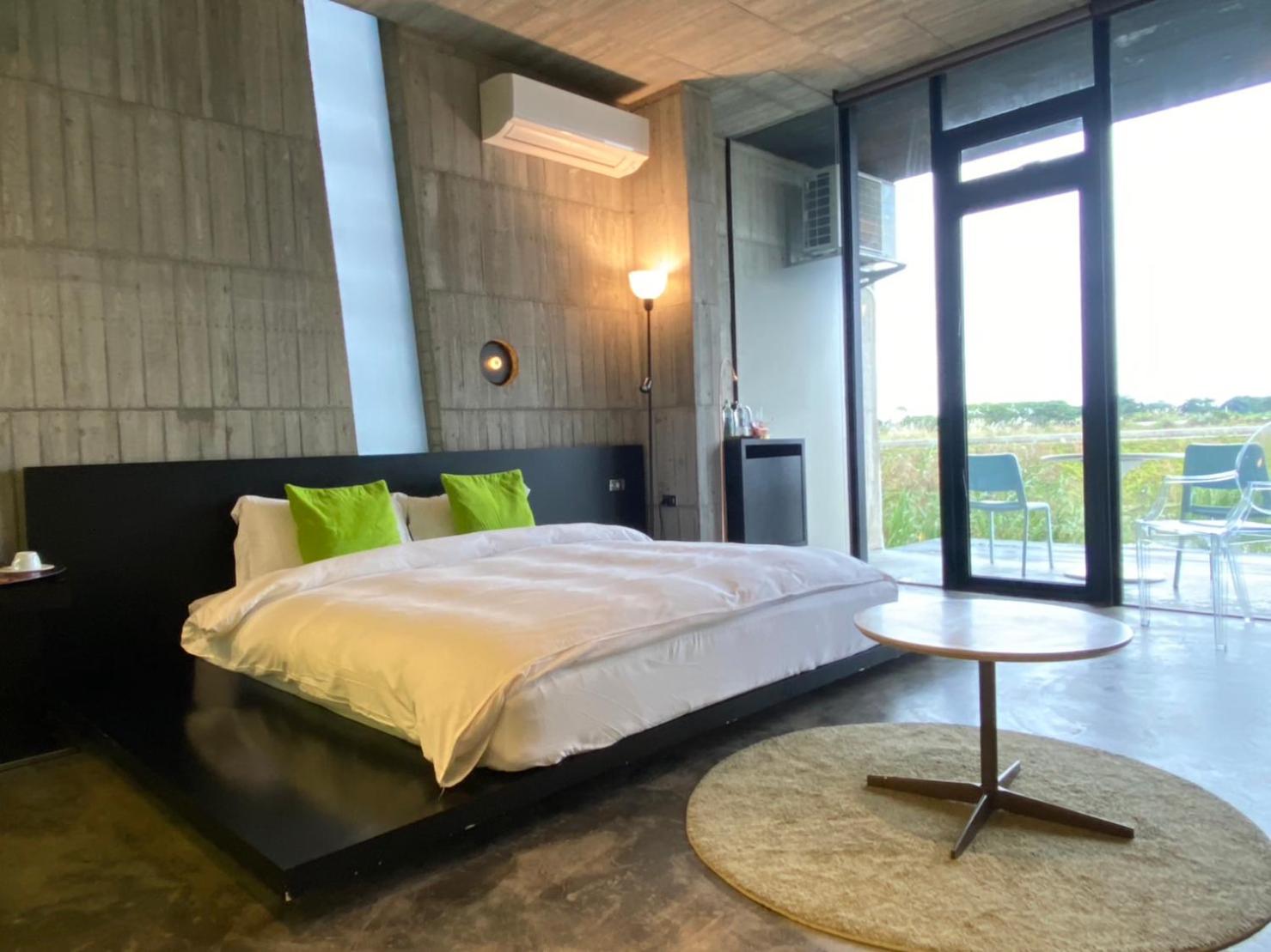 Standard Double Room With Shower photo 2