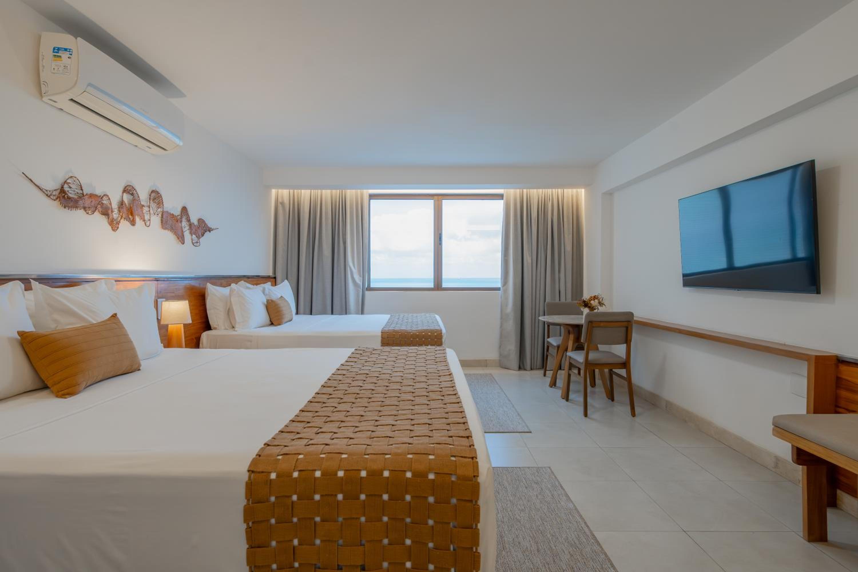 Suite with Sea View - Photo 31