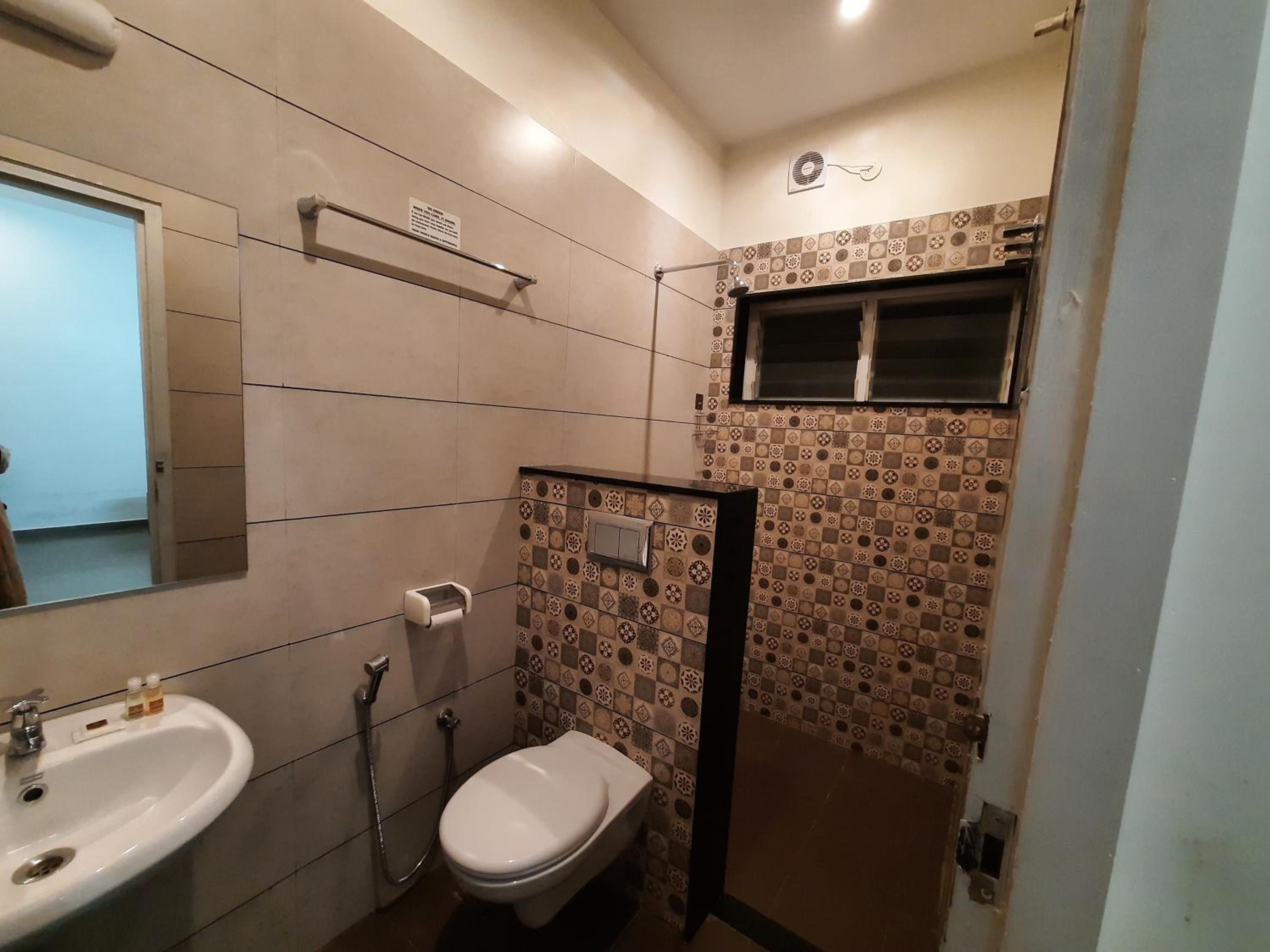 Classic Triple Room photo 3