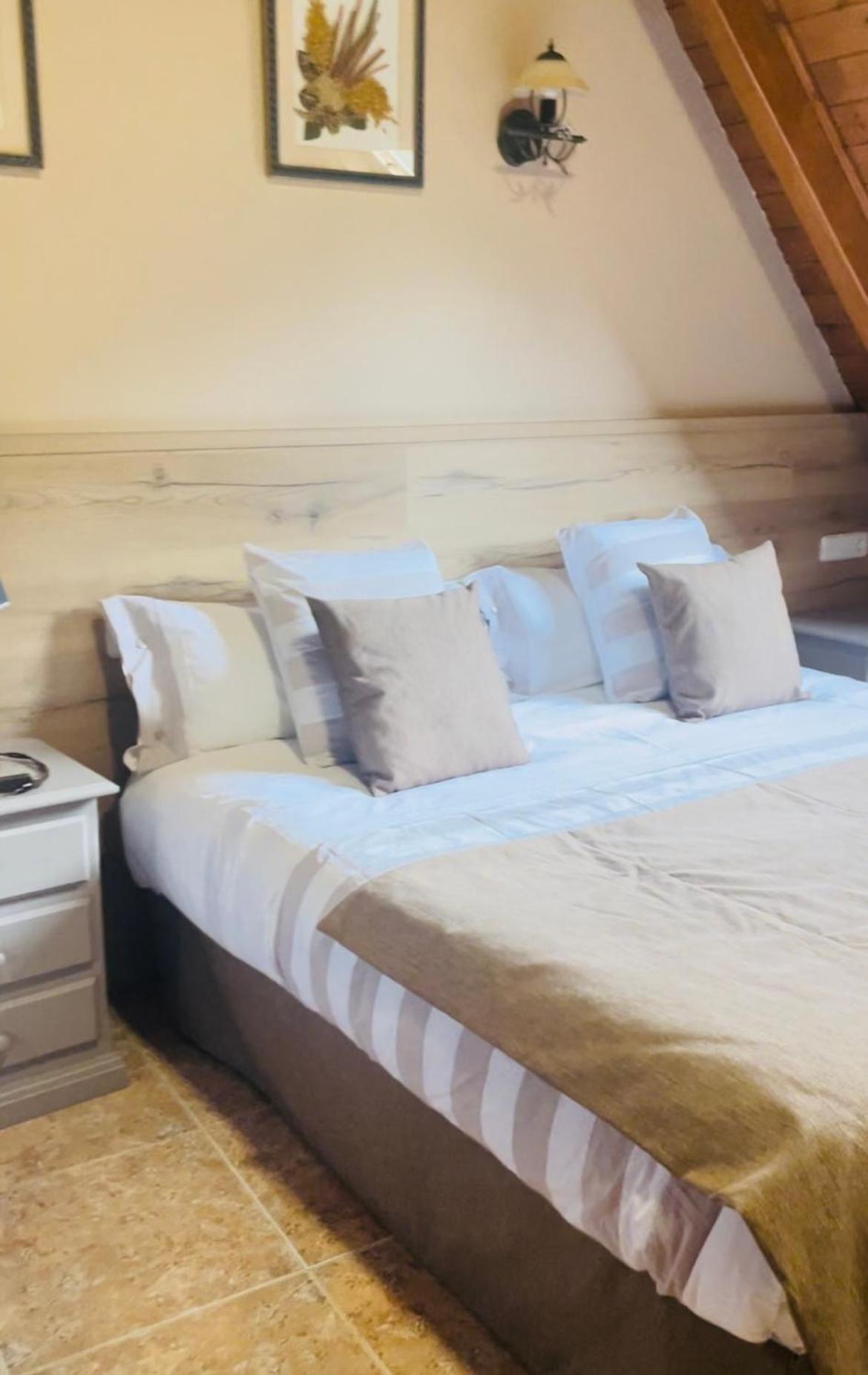 Habitación Queen con vista al jardín