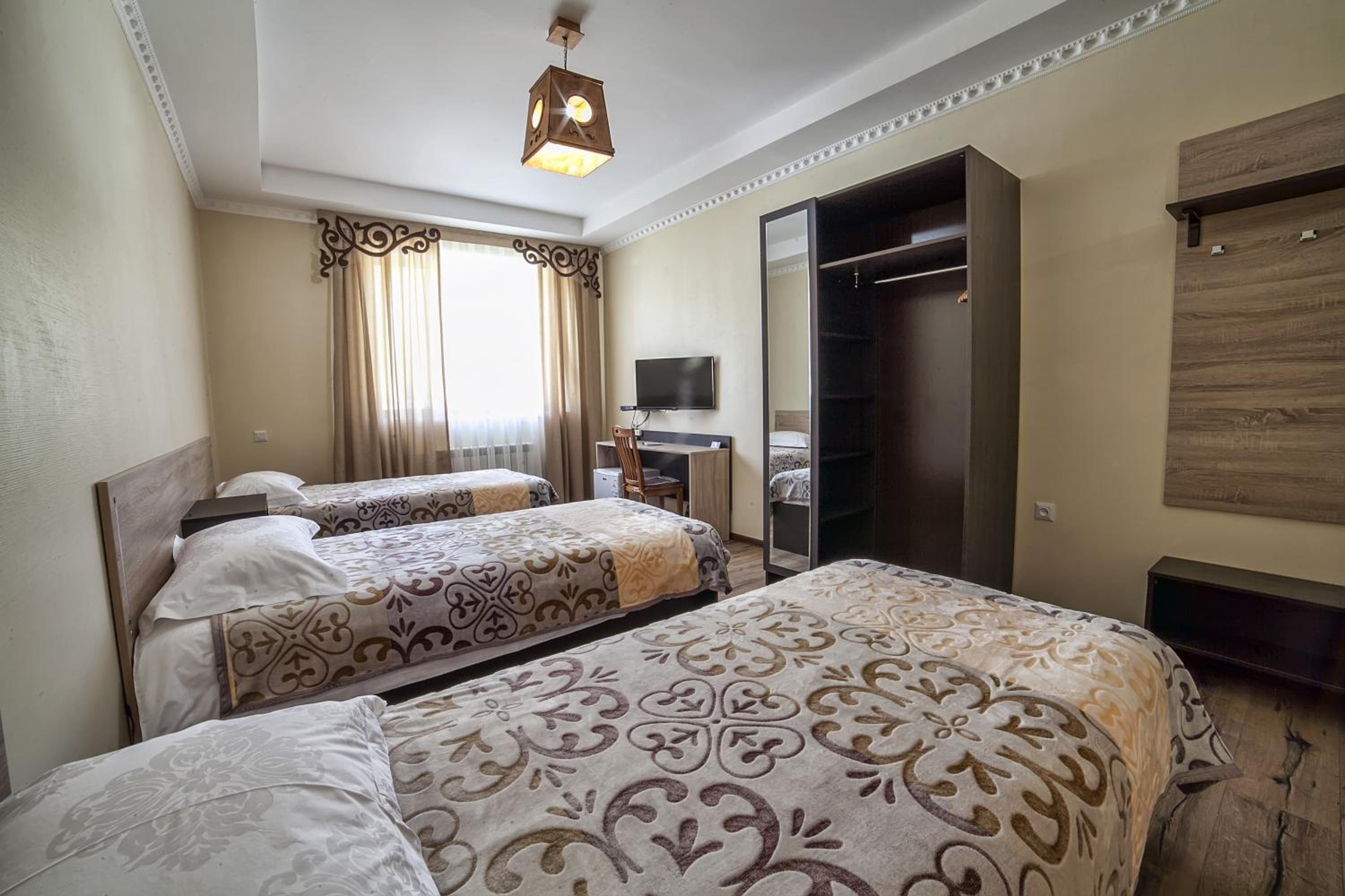 Triple Room photo 1