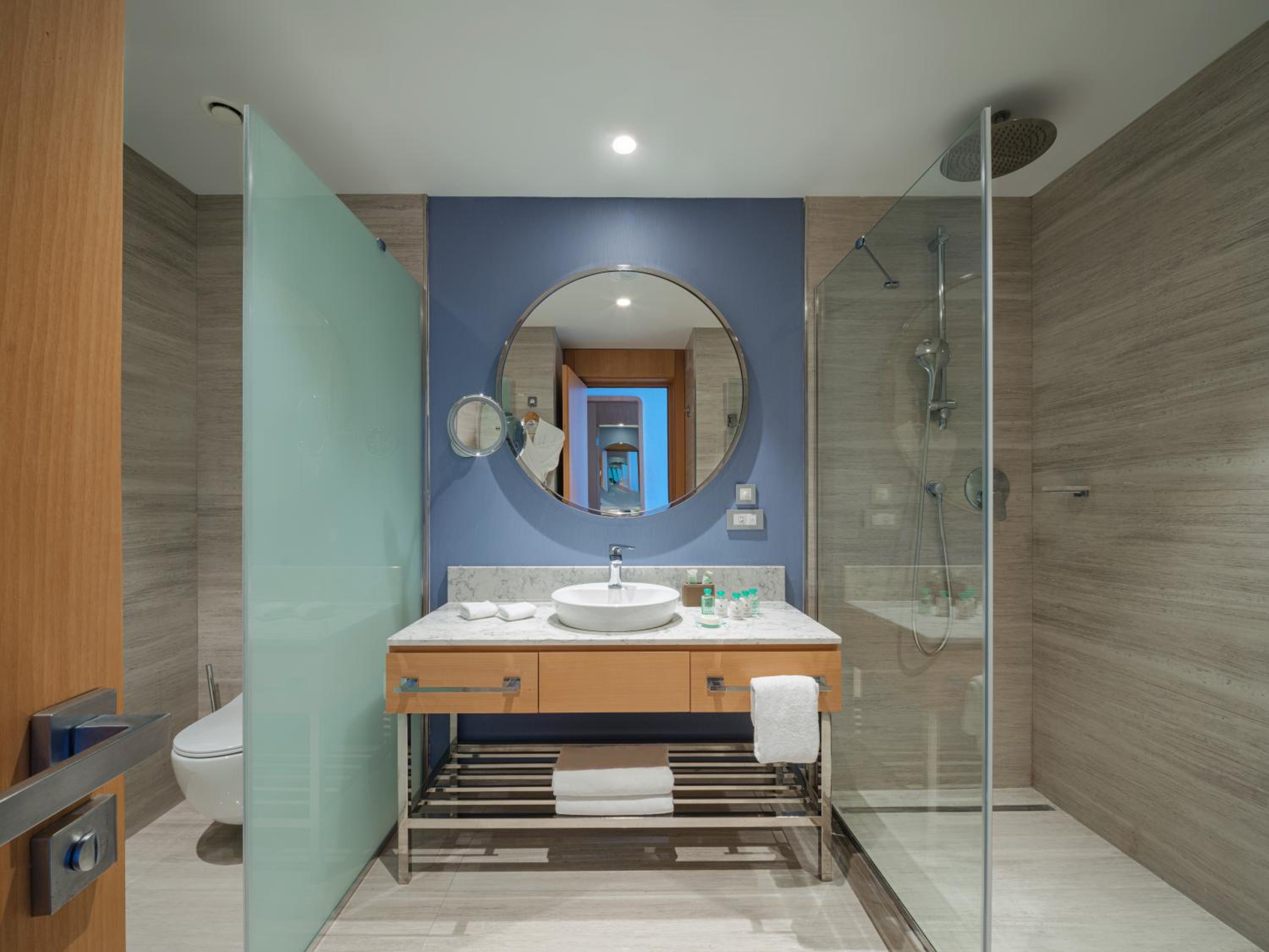 Standard Twin Room with Park View
