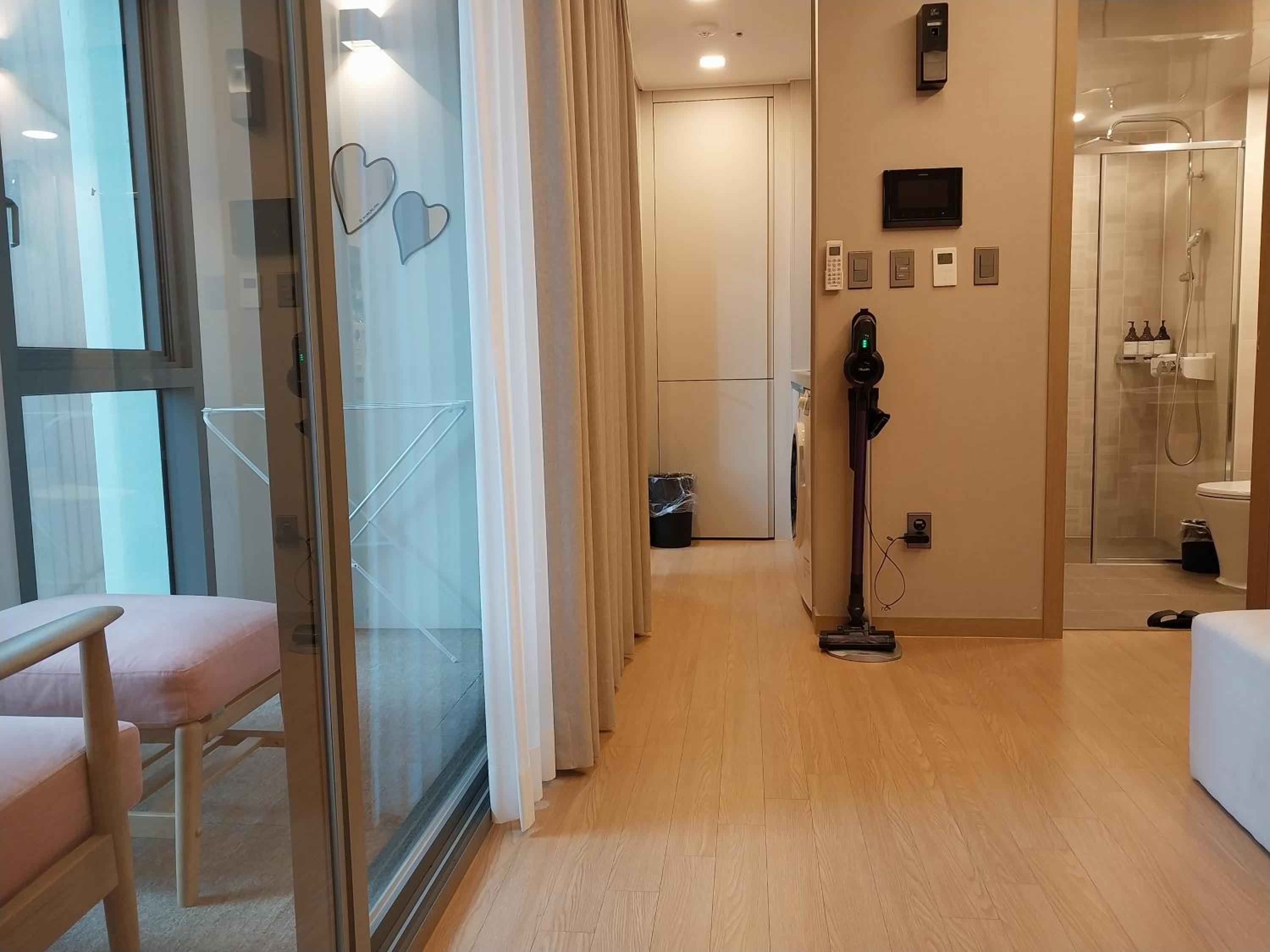 Twin Room with Private Bathroom