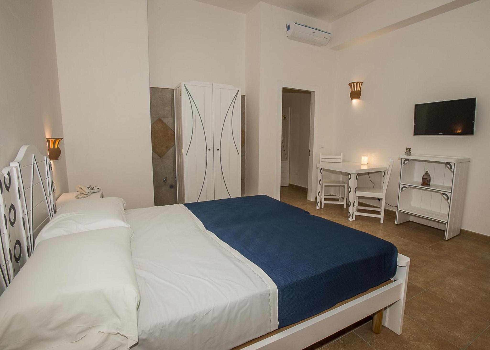 Standard Double Room photo 1