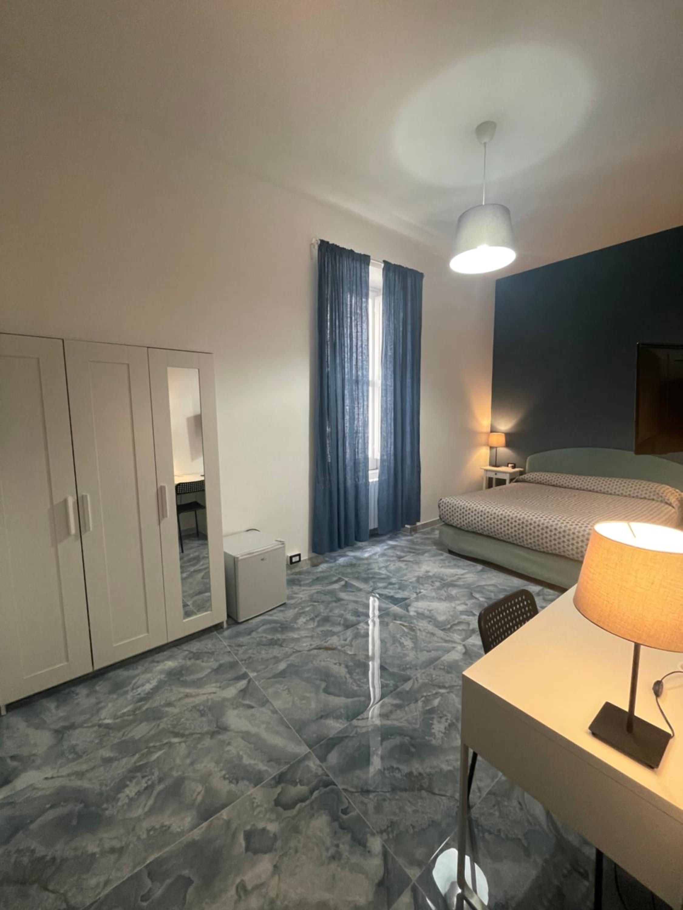 Large Double Room photo 2