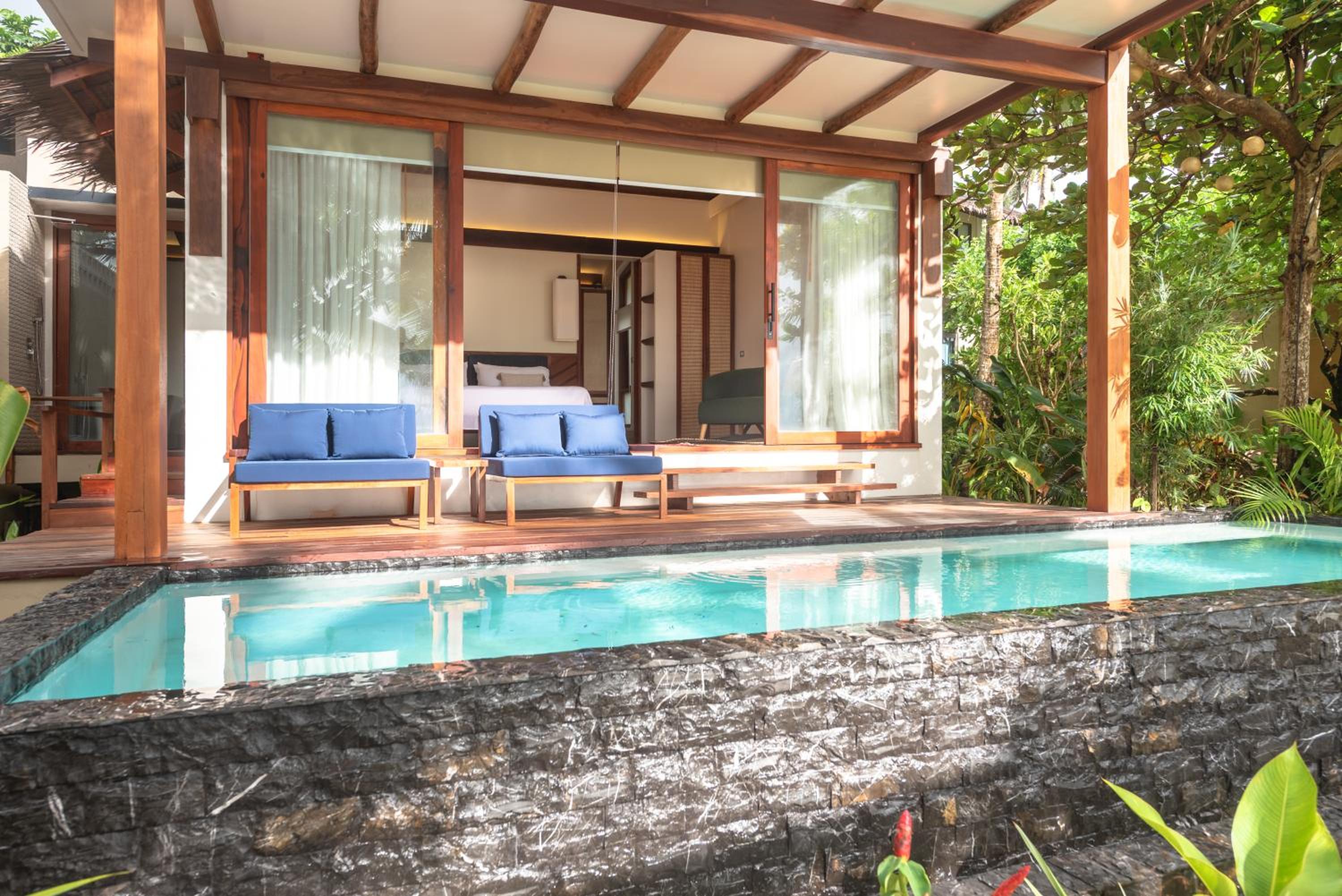 Villa - Beach Front