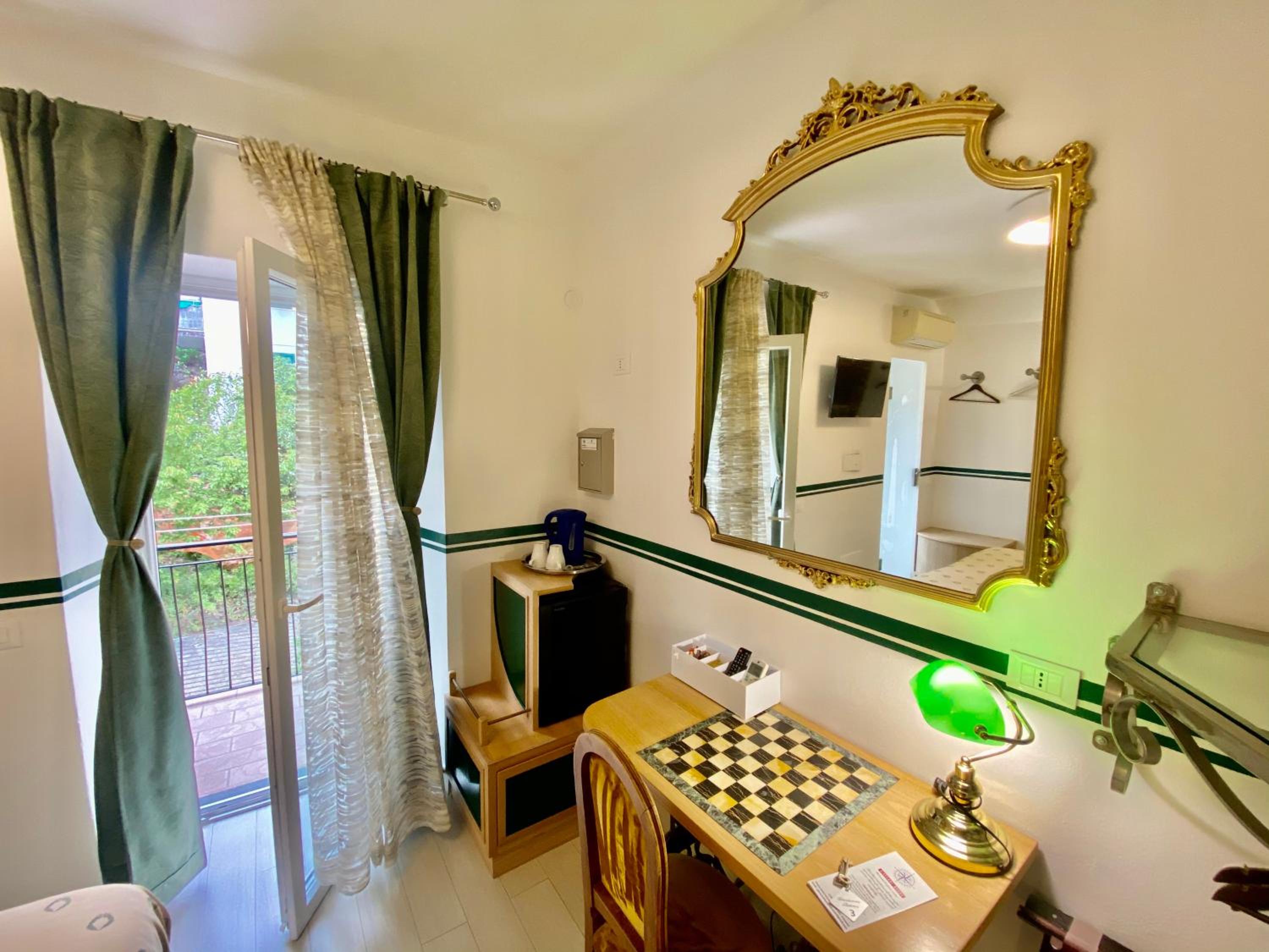 Superior Double or Twin Room with Terrace photo 1