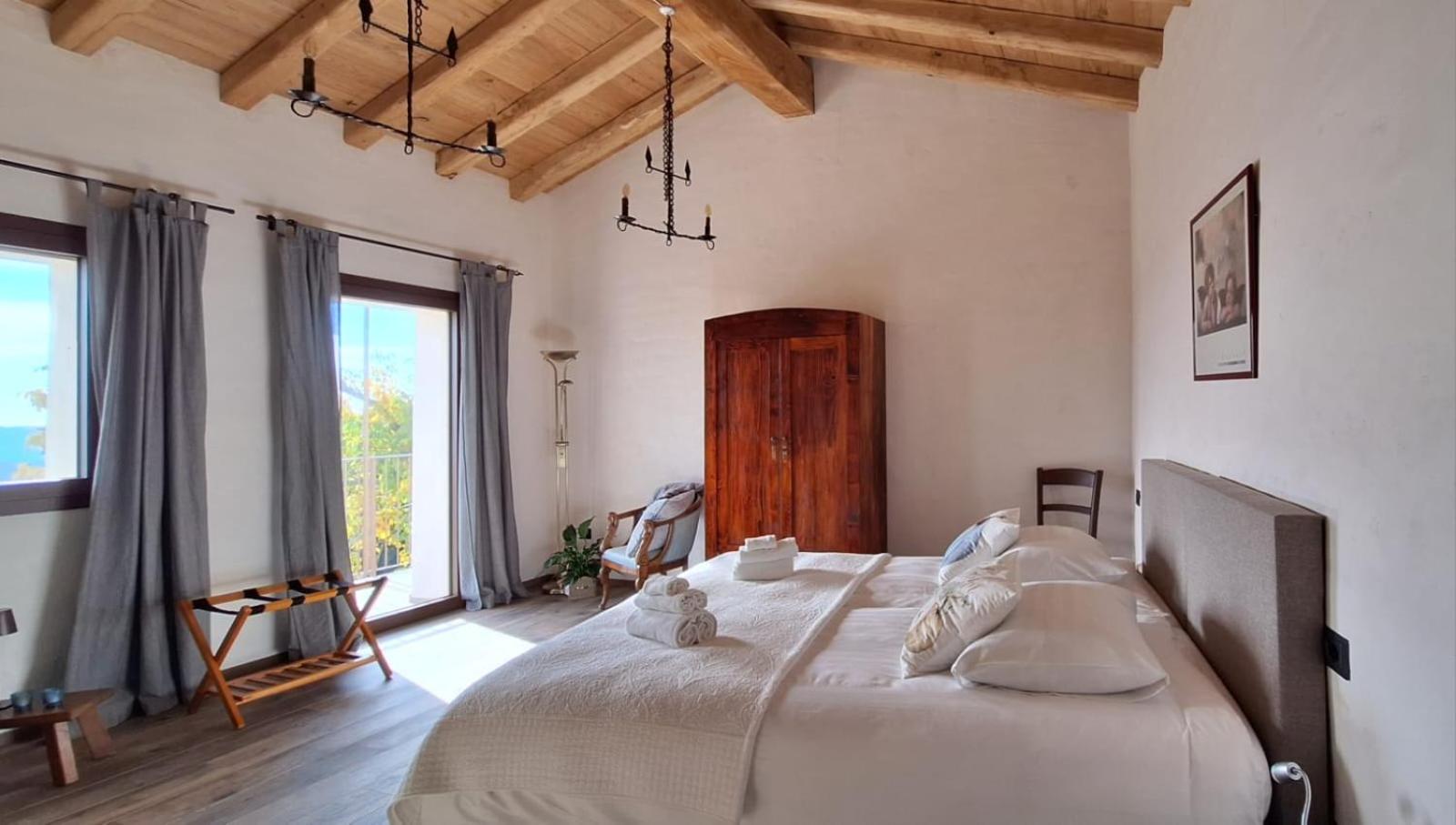 King Room with Mountain View photo 1