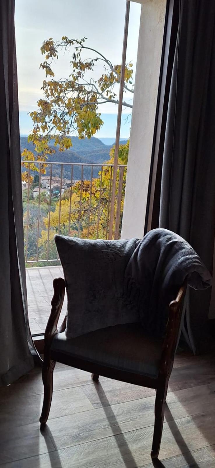King Room with Mountain View photo 2