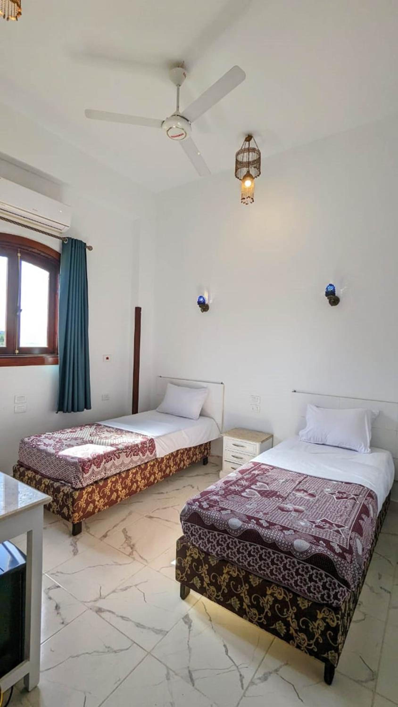 Deluxe Twin Room photo 1