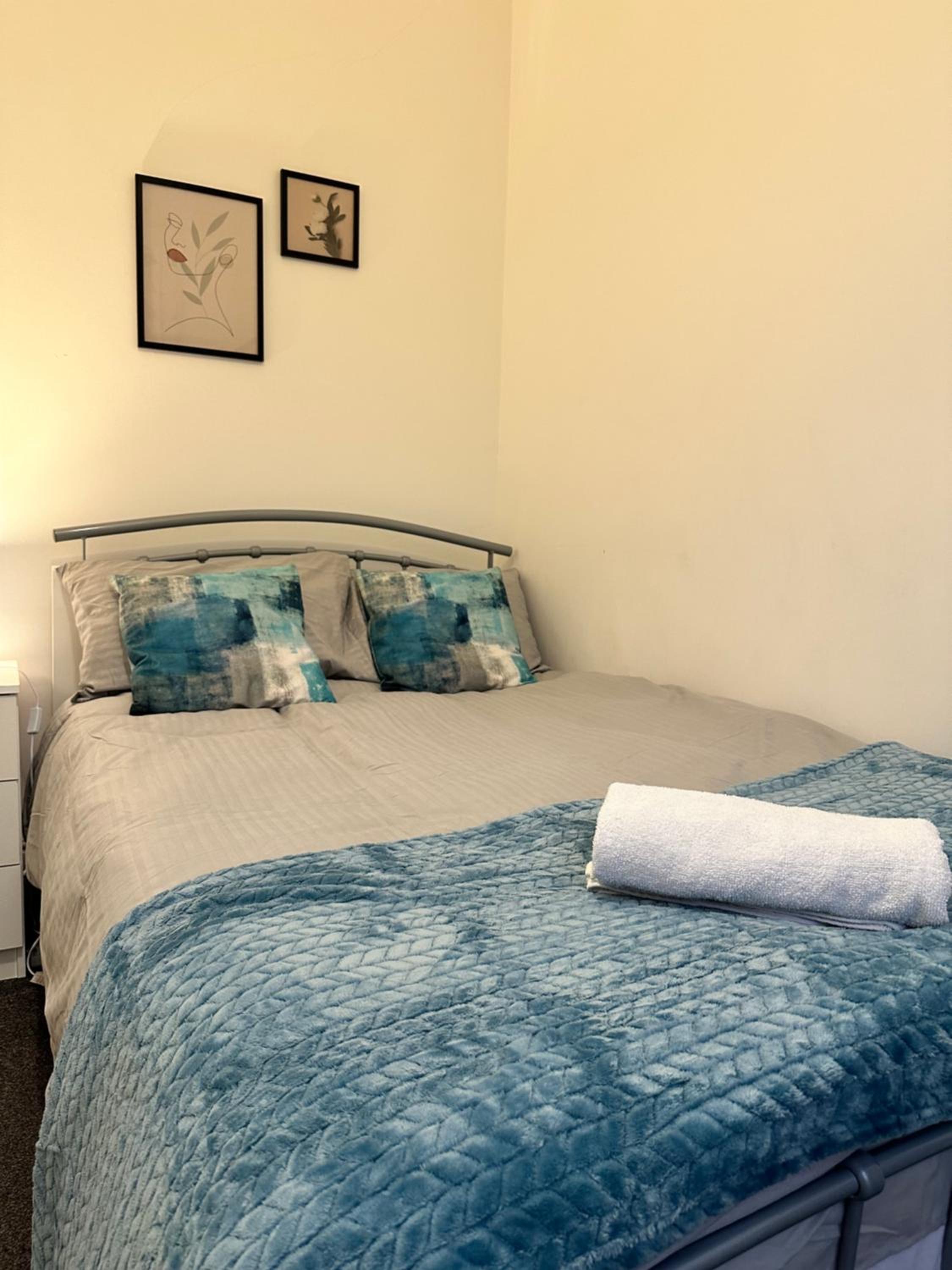 Double Room with Private Bathroom