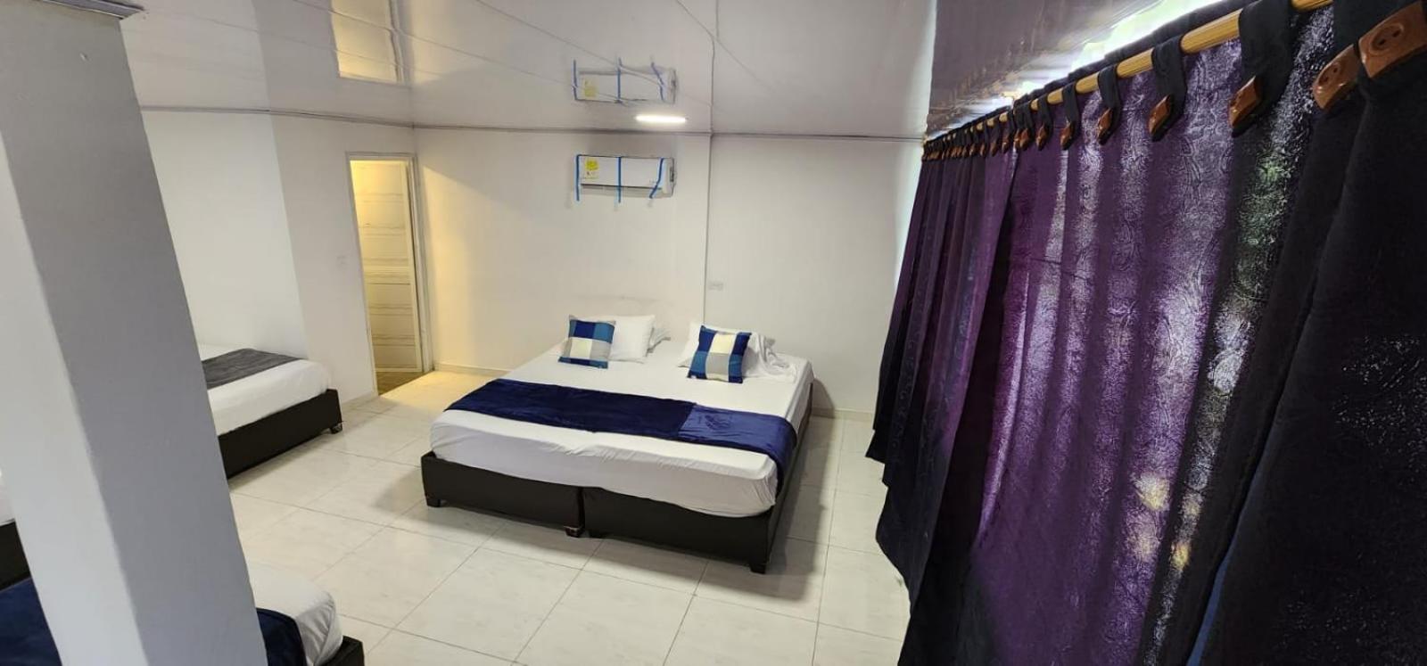 Double or Twin Room photo 3