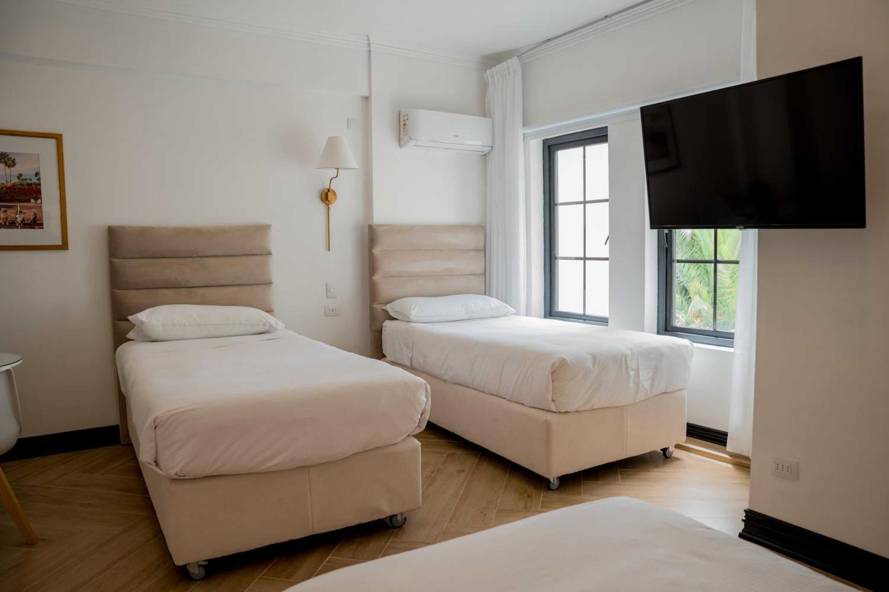 Standard Quadruple Room photo 1