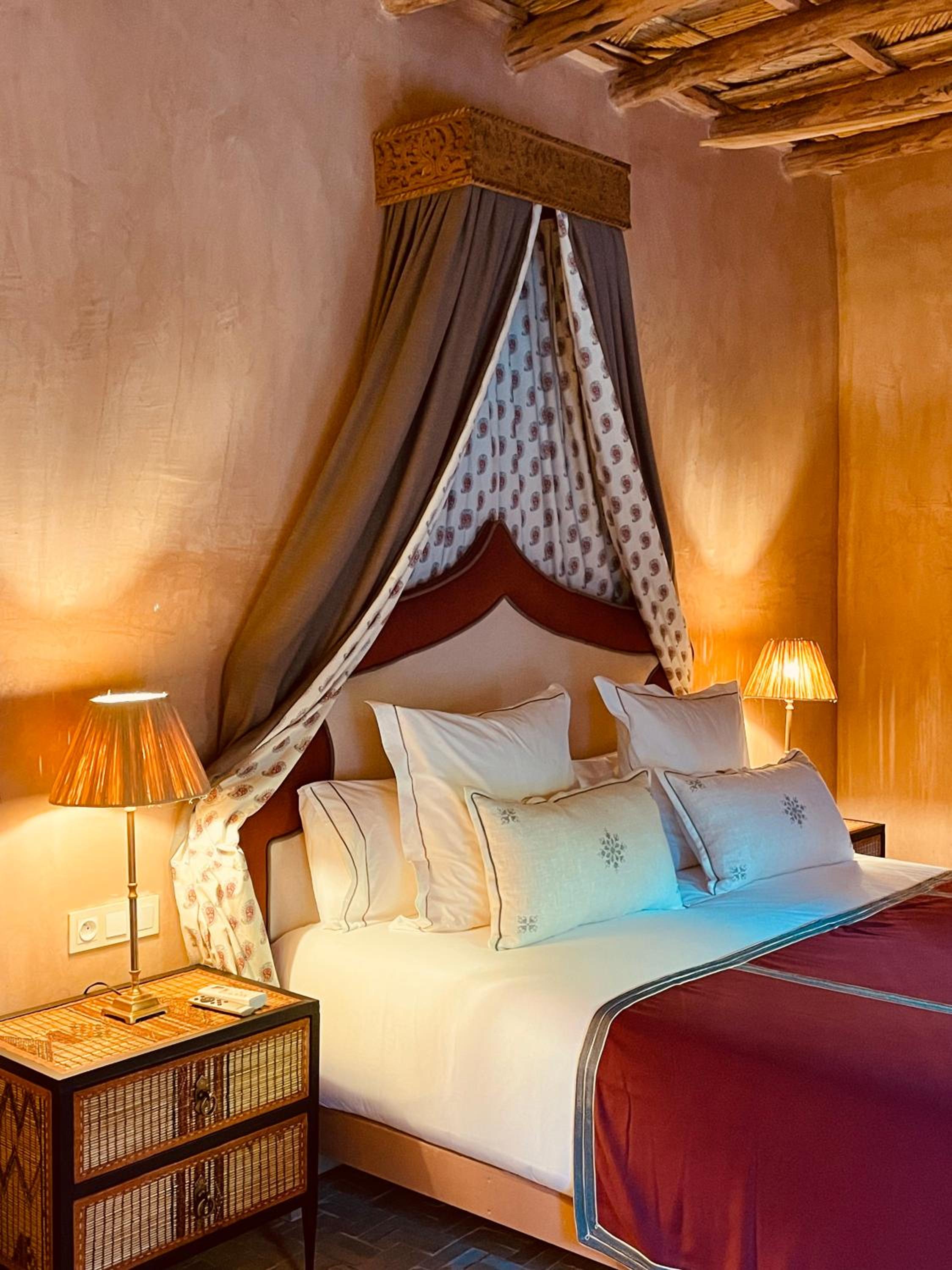 Junior Suite with Garden View - Photo 2