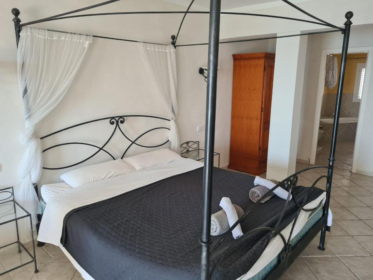 Suite with Sea View photo 2