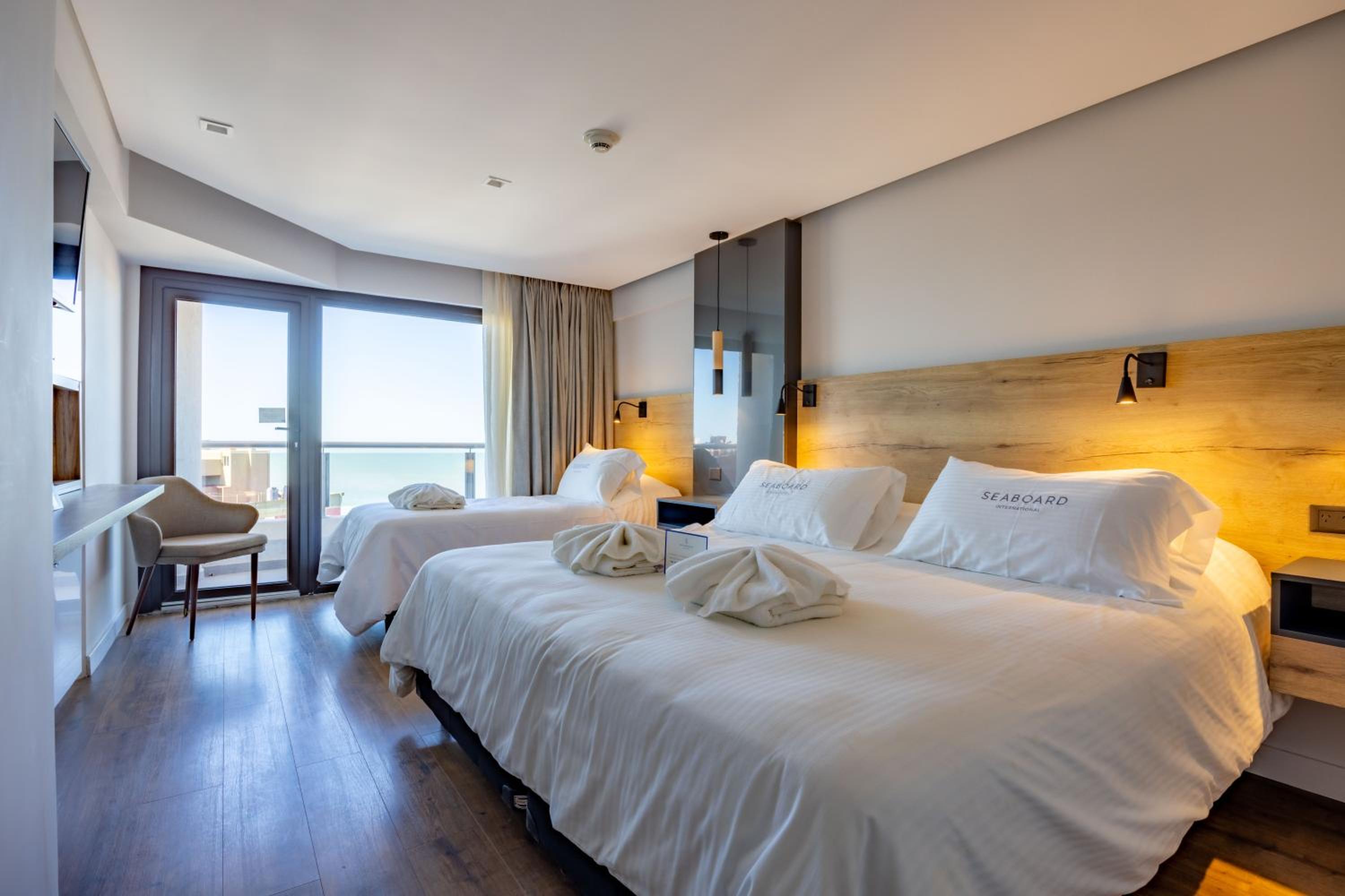 Triple Room with Sea View