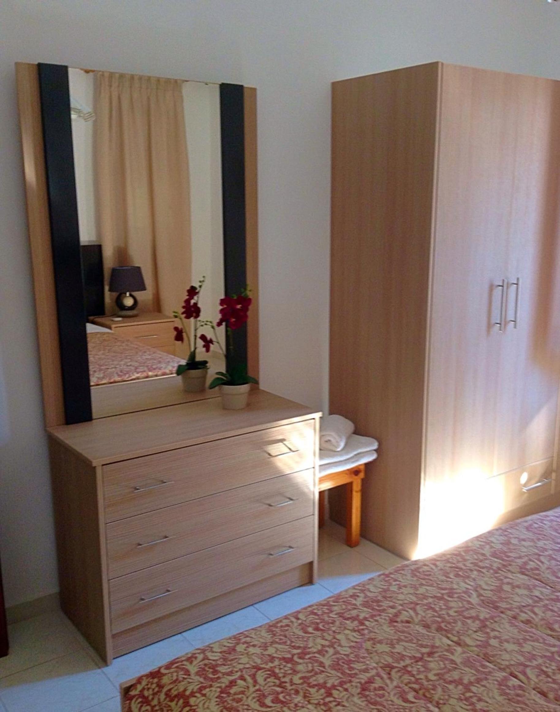 Apartment with Terrace (5 people) - Photo 1