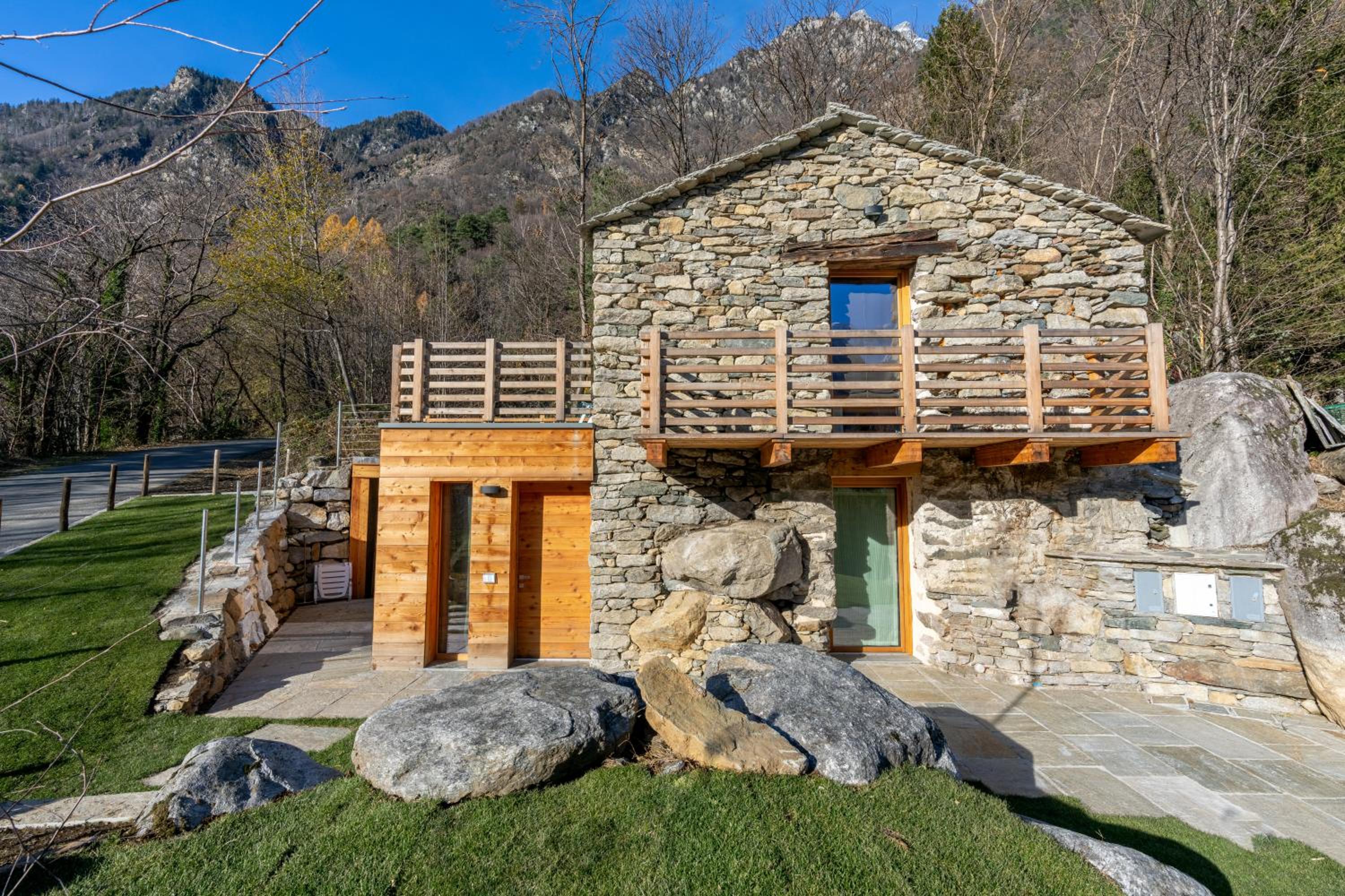 Two-Bedroom Chalet photo 2