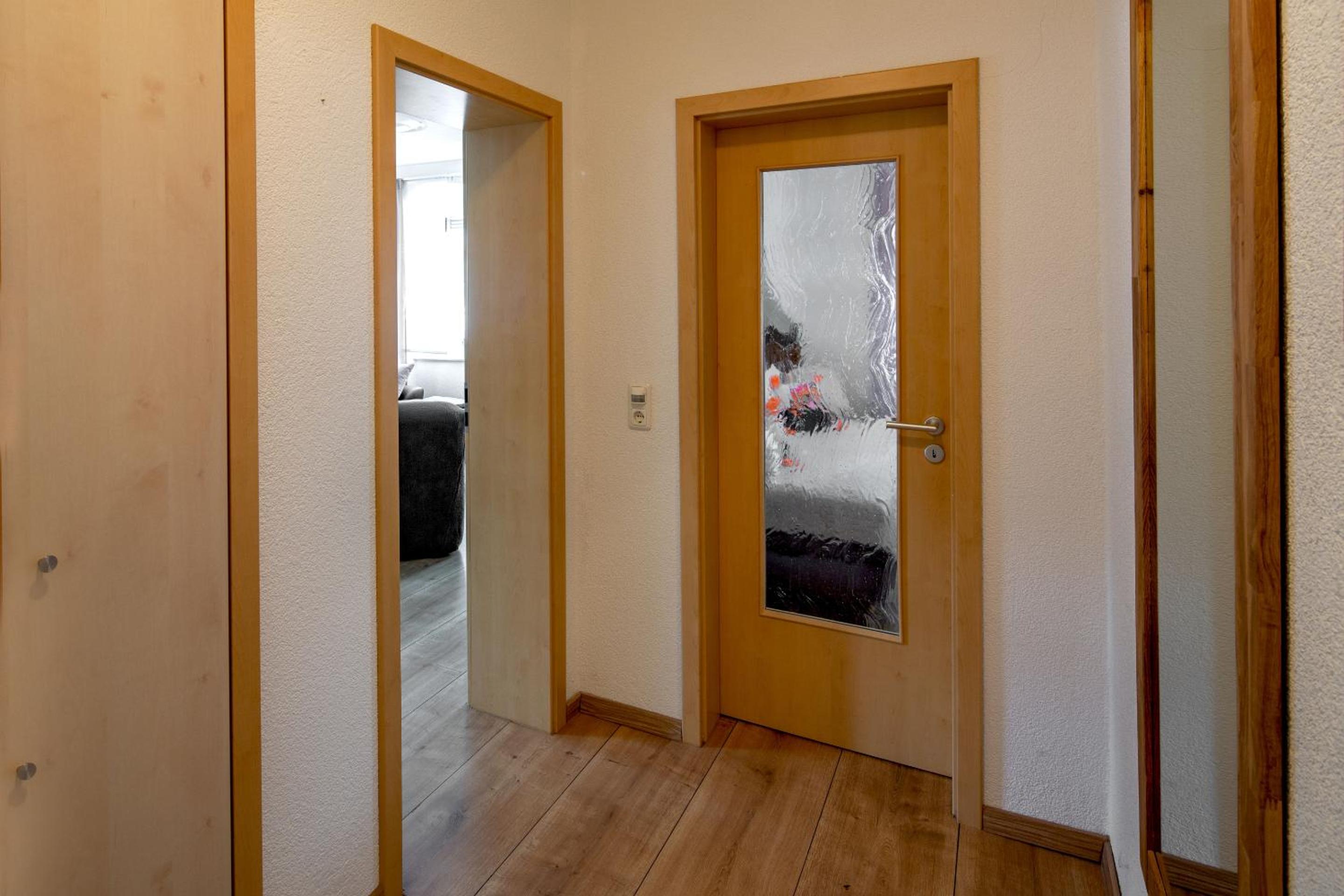 One-Bedroom Apartment photo 3