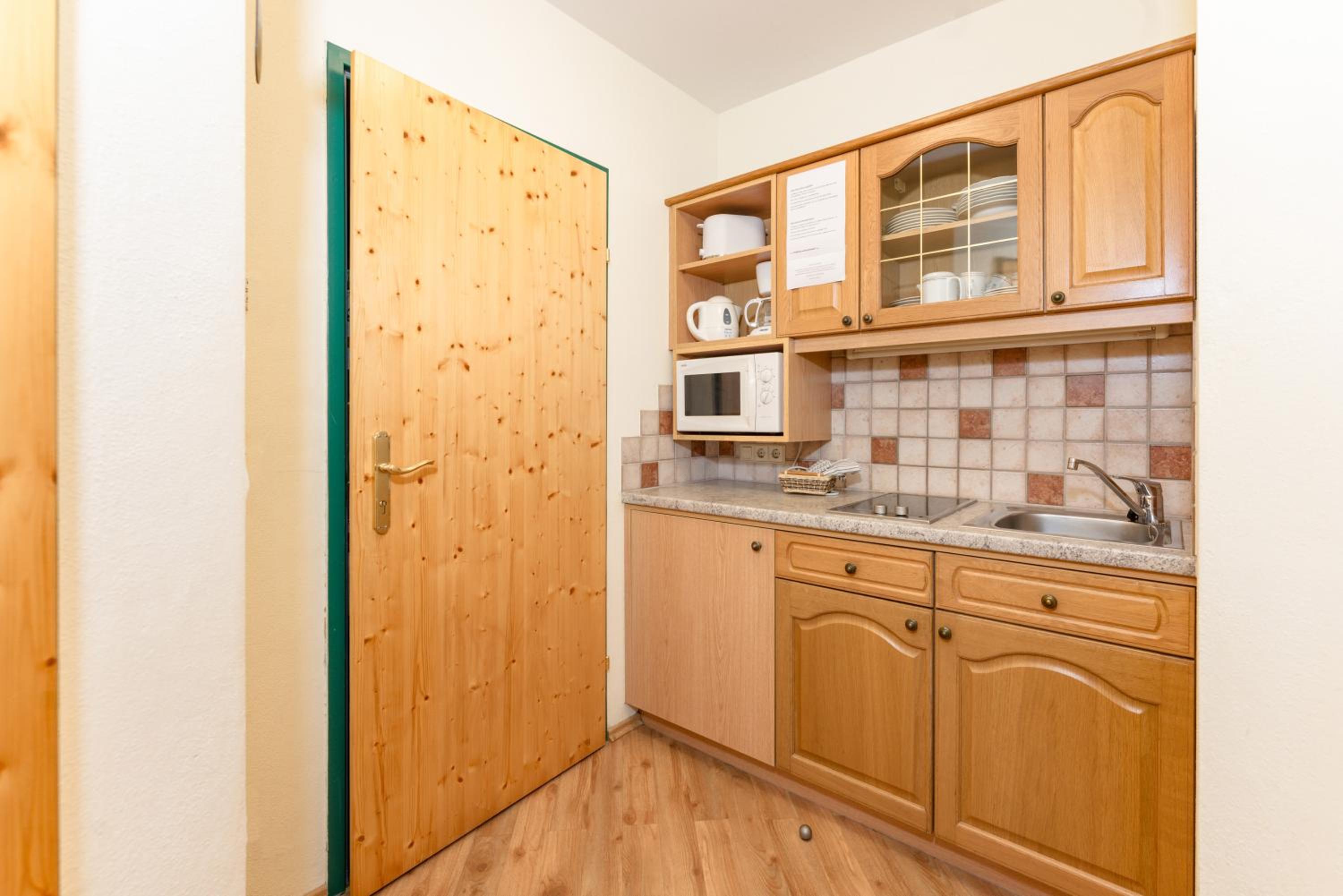 Two-Bedroom Apartment with Balcony photo 2