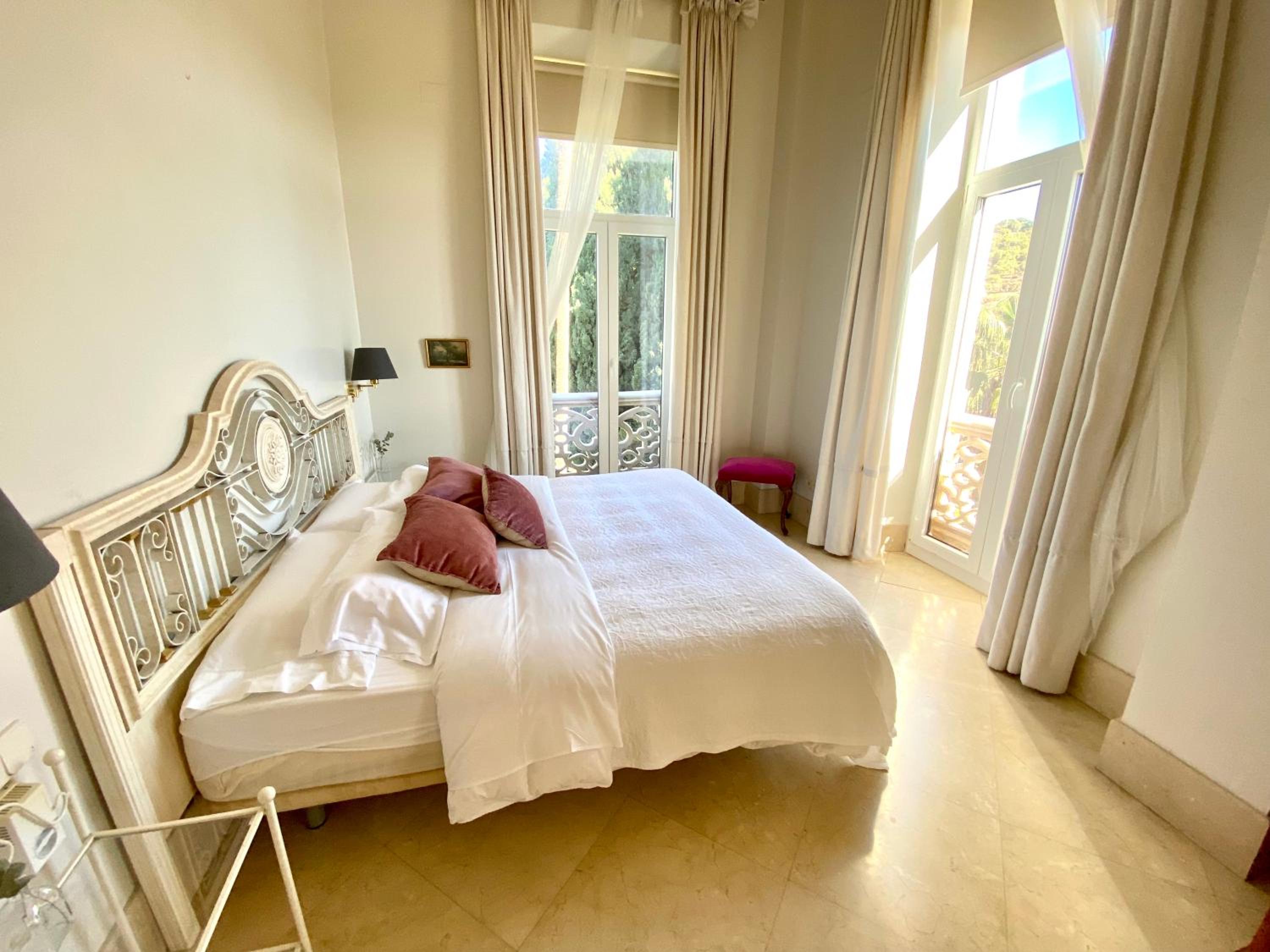 Suite Junior con vista al mar.