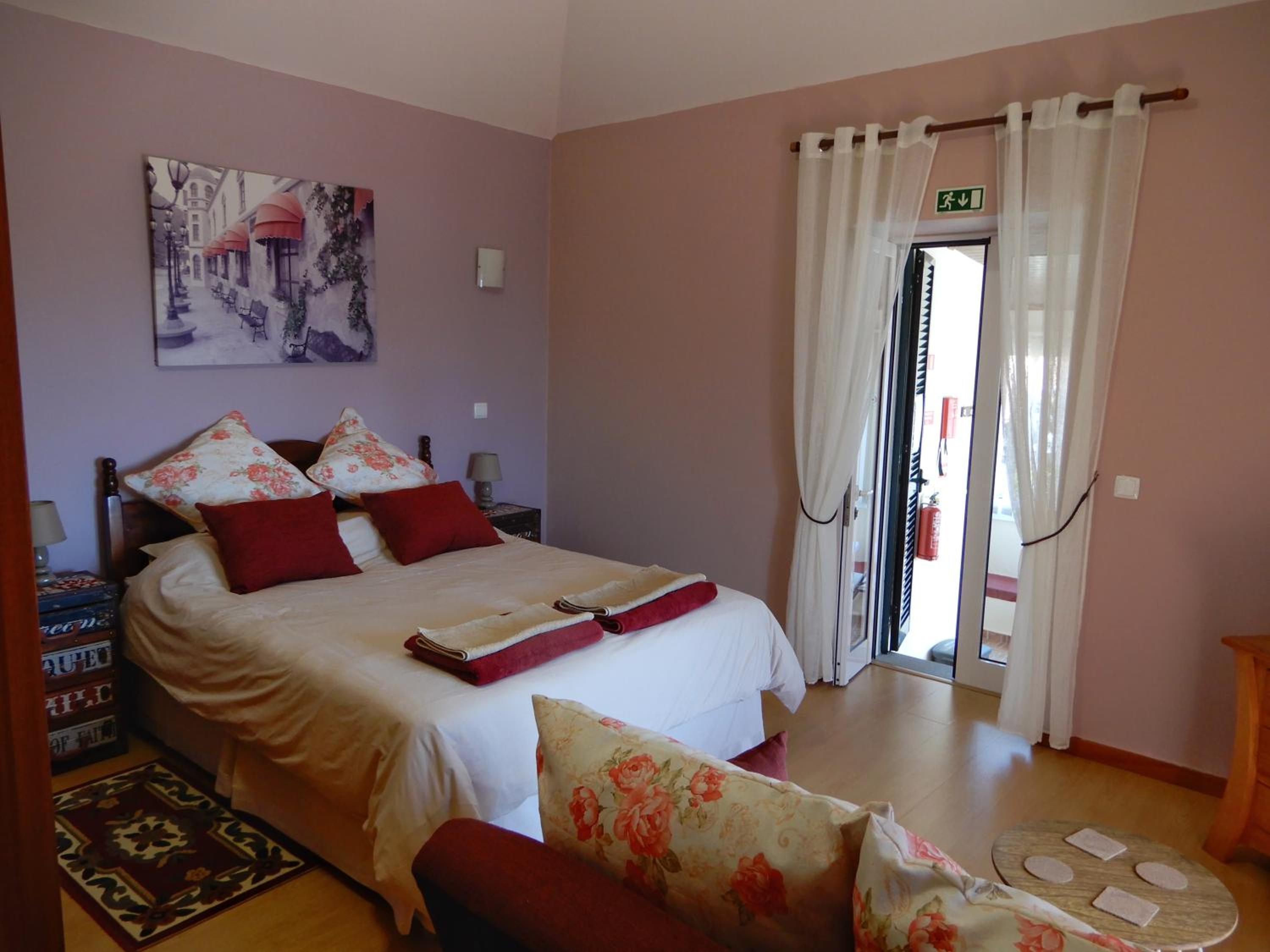 Deluxe Queen Room photo 1