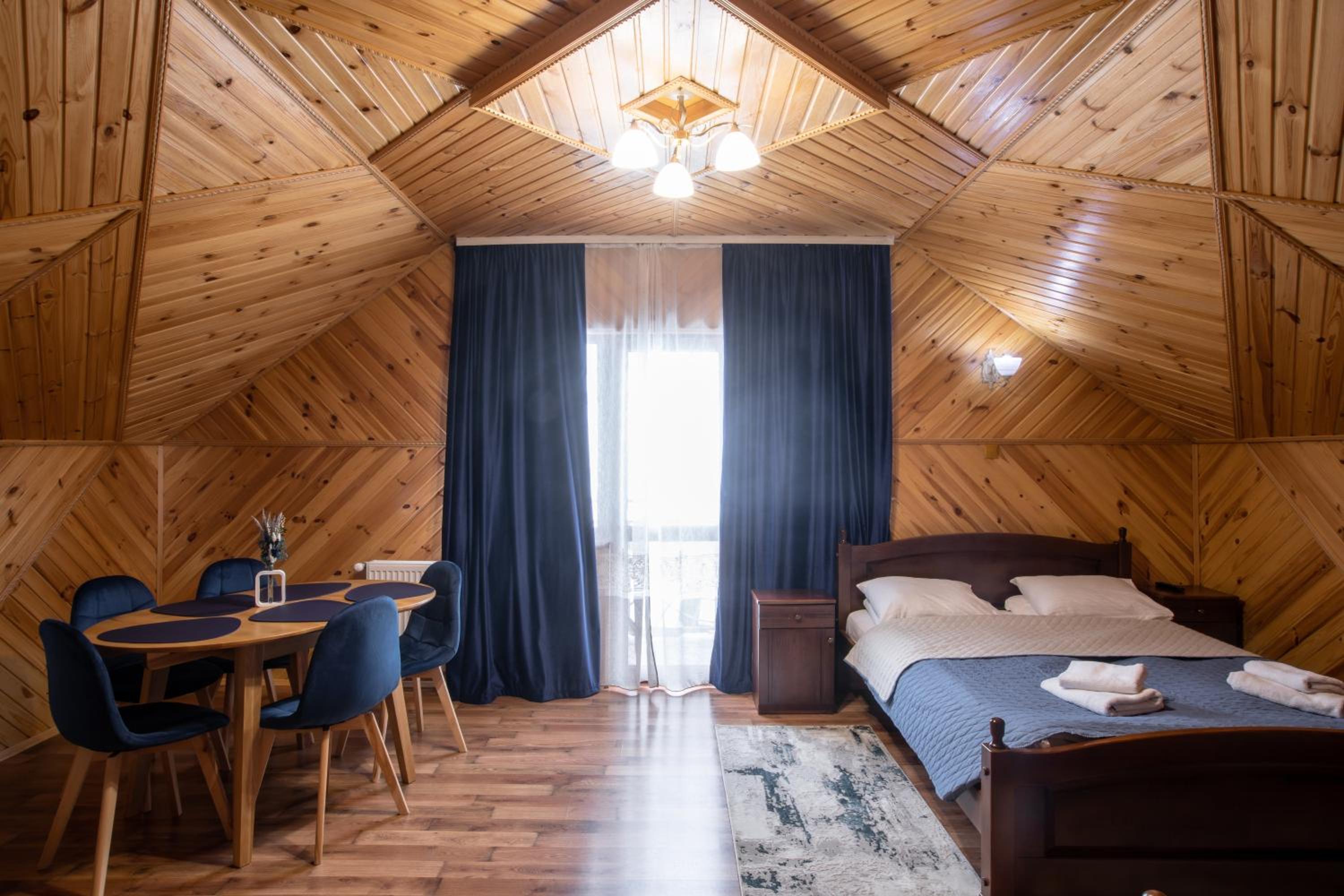 Suite with Balcony photo 1