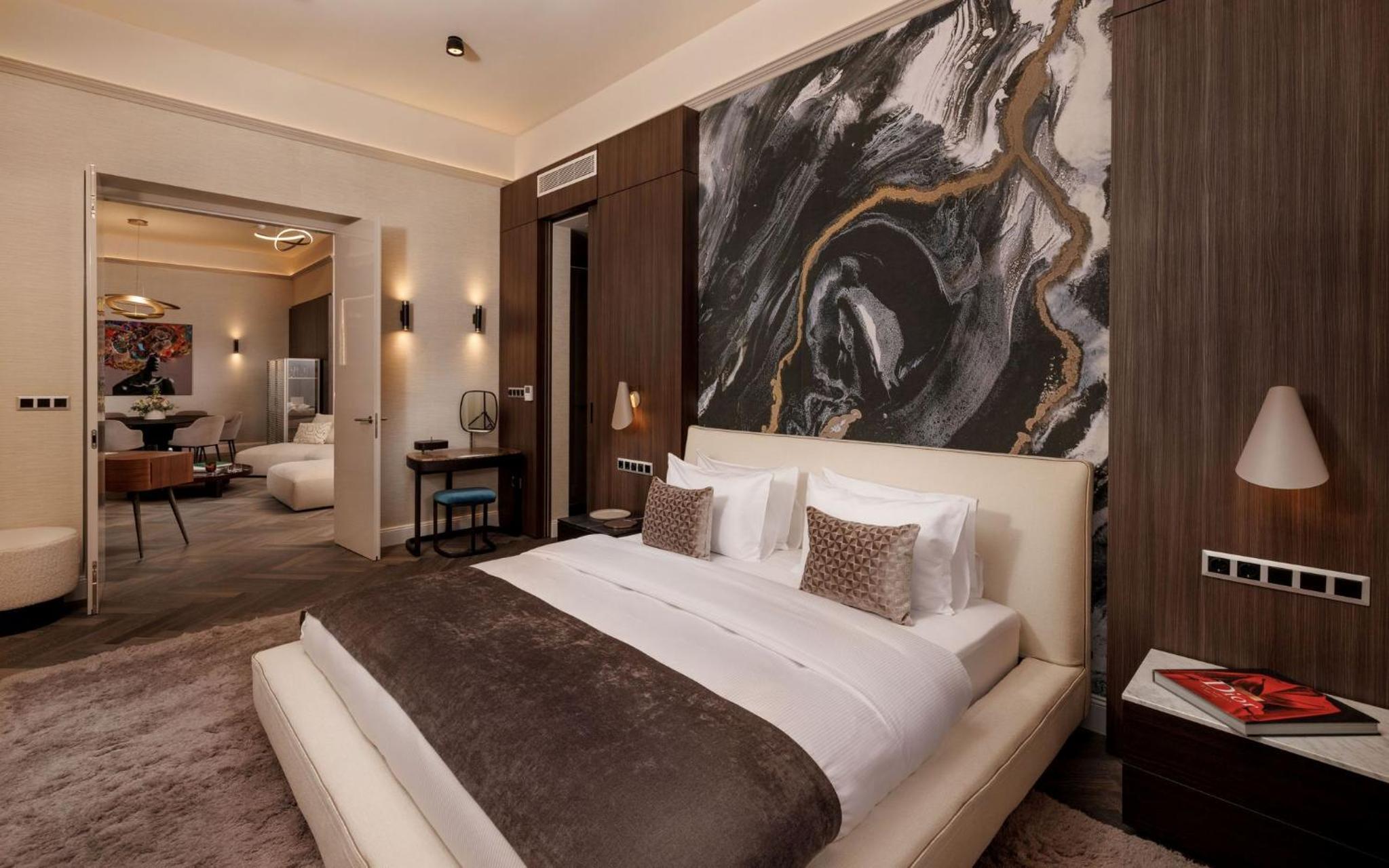 Royal Suite