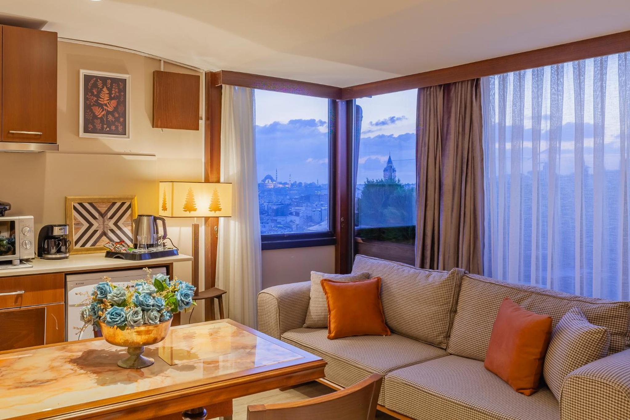 Presidential Suite photo 1