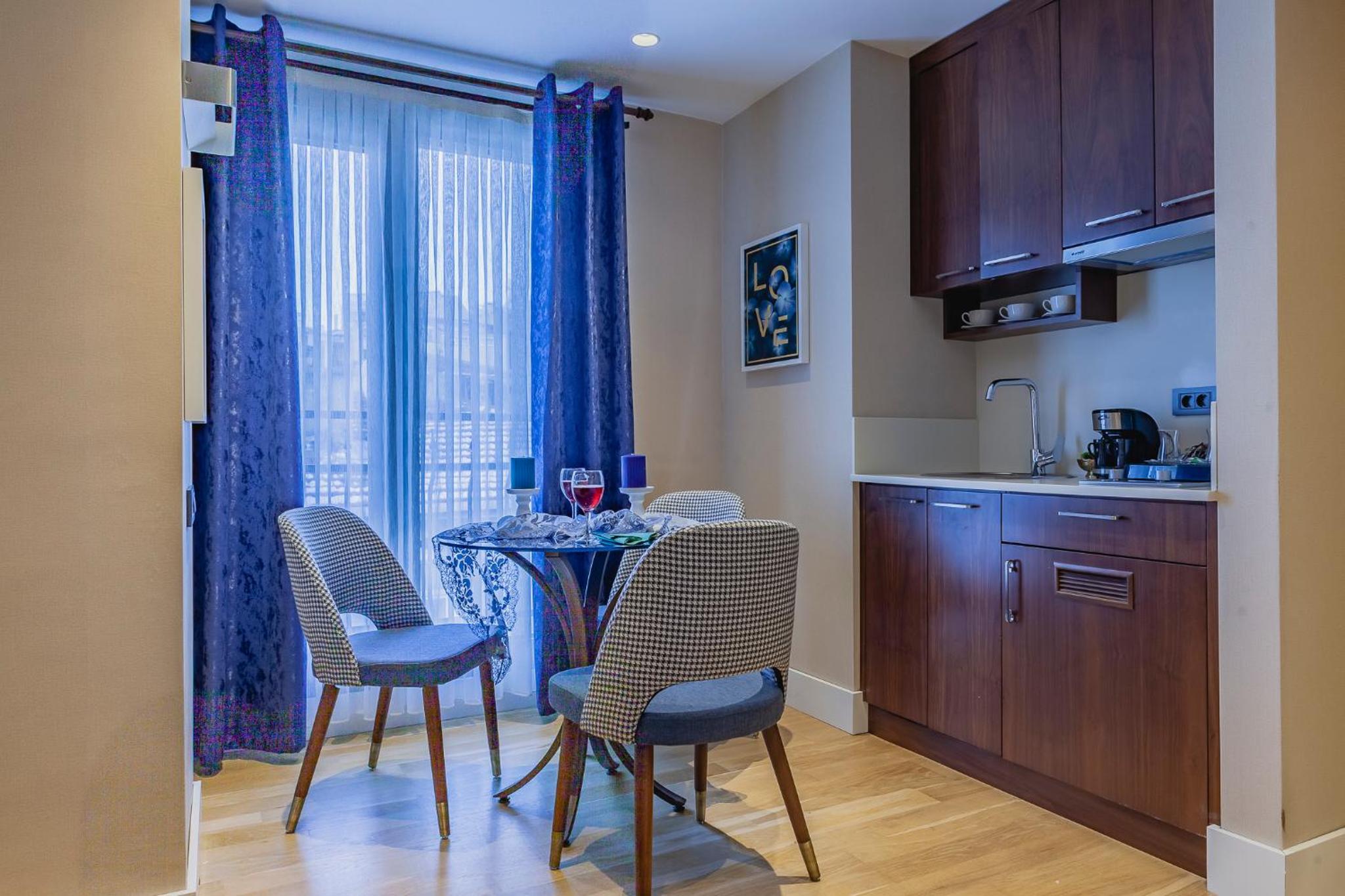 Superior Suite photo 2