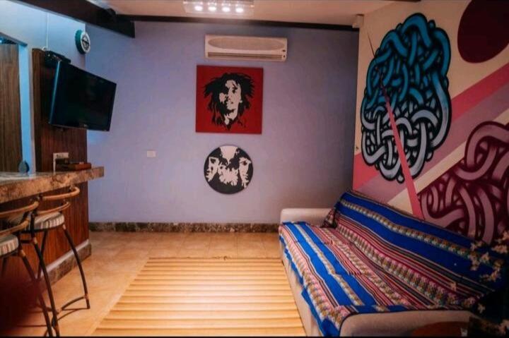 Apartment photo 1