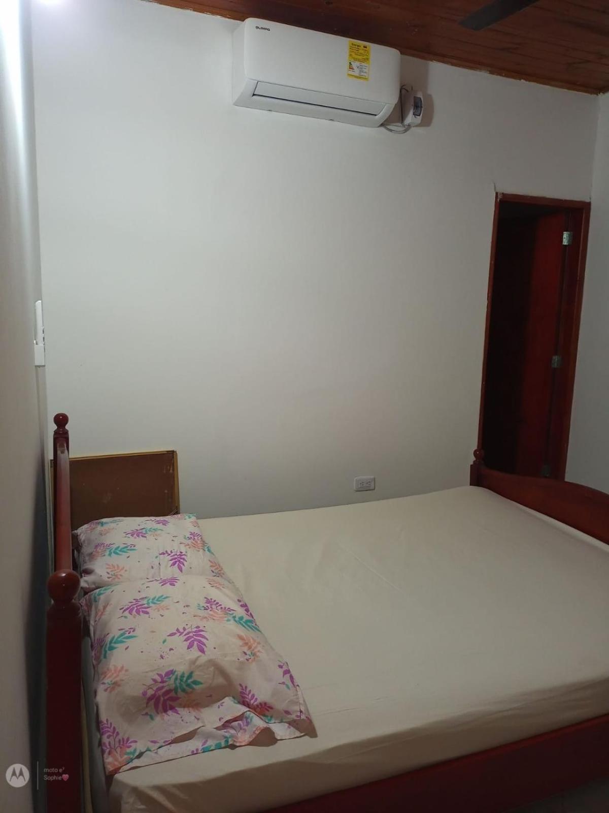 Three-Bedroom House photo 1