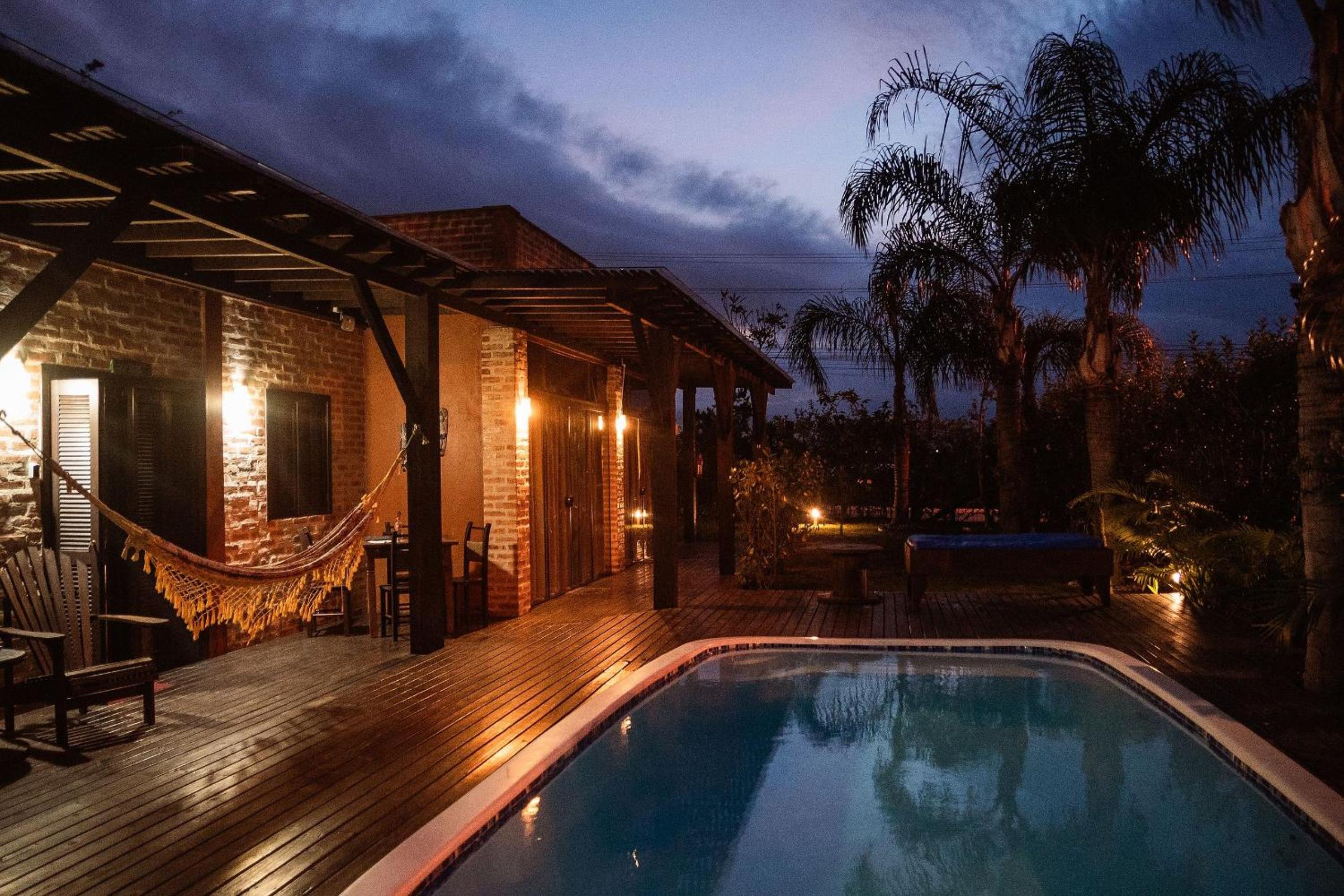 Studio with Pool View - Photo 7