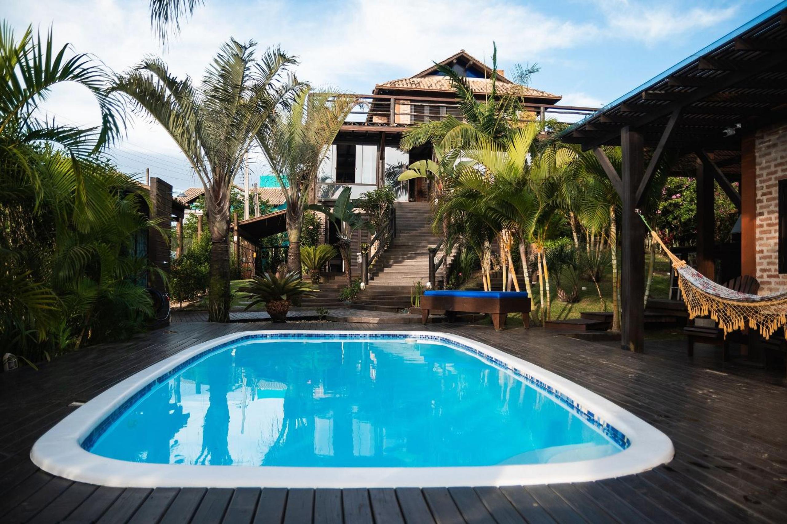 Studio with Pool View - Photo 14