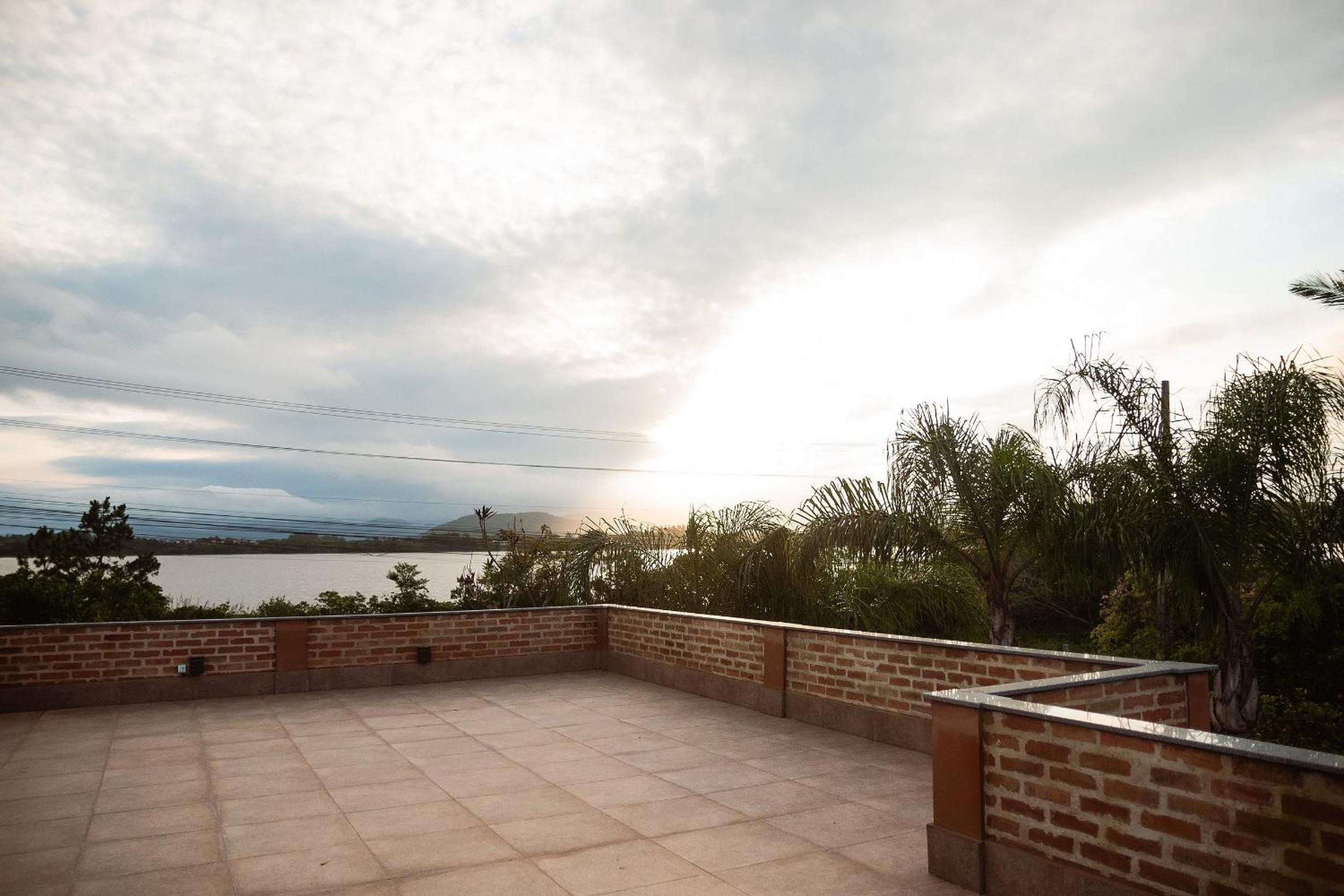 Studio with Pool View - Photo 31