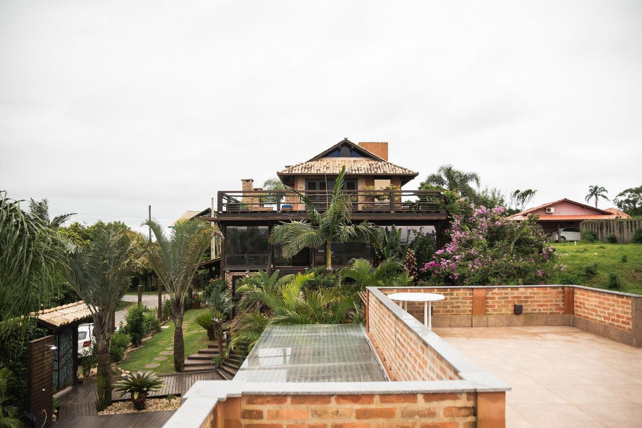 Studio with Pool View - Photo 30