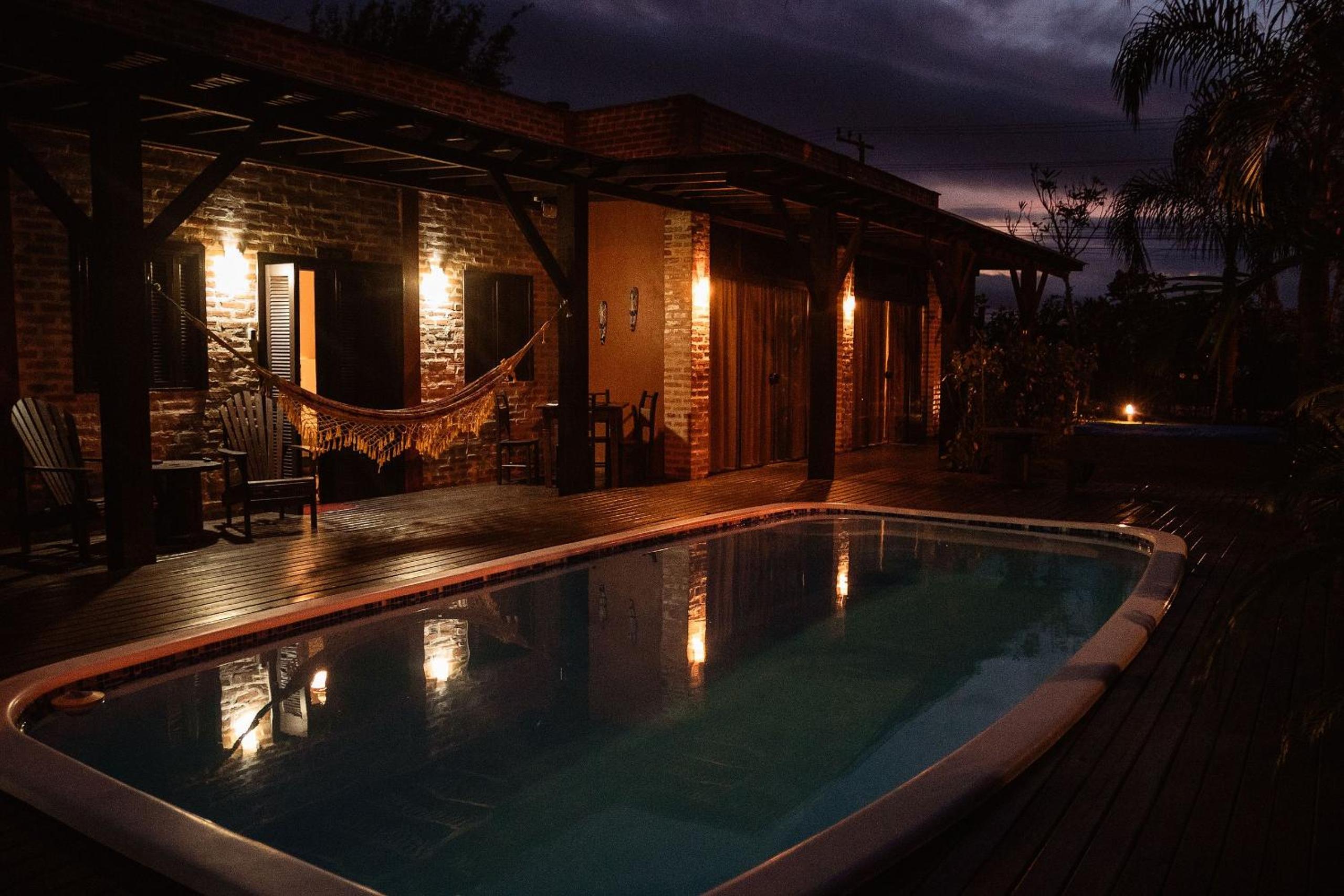 Studio with Pool View - Photo 21