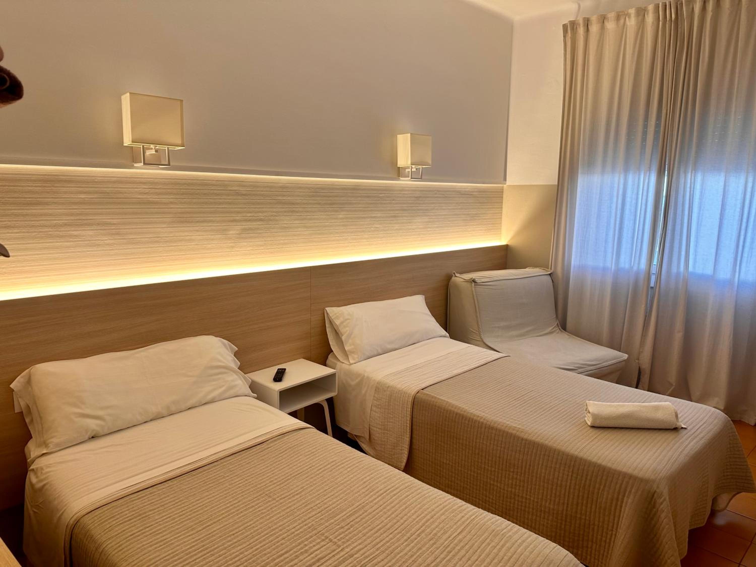 Comfort Triple Room photo 2
