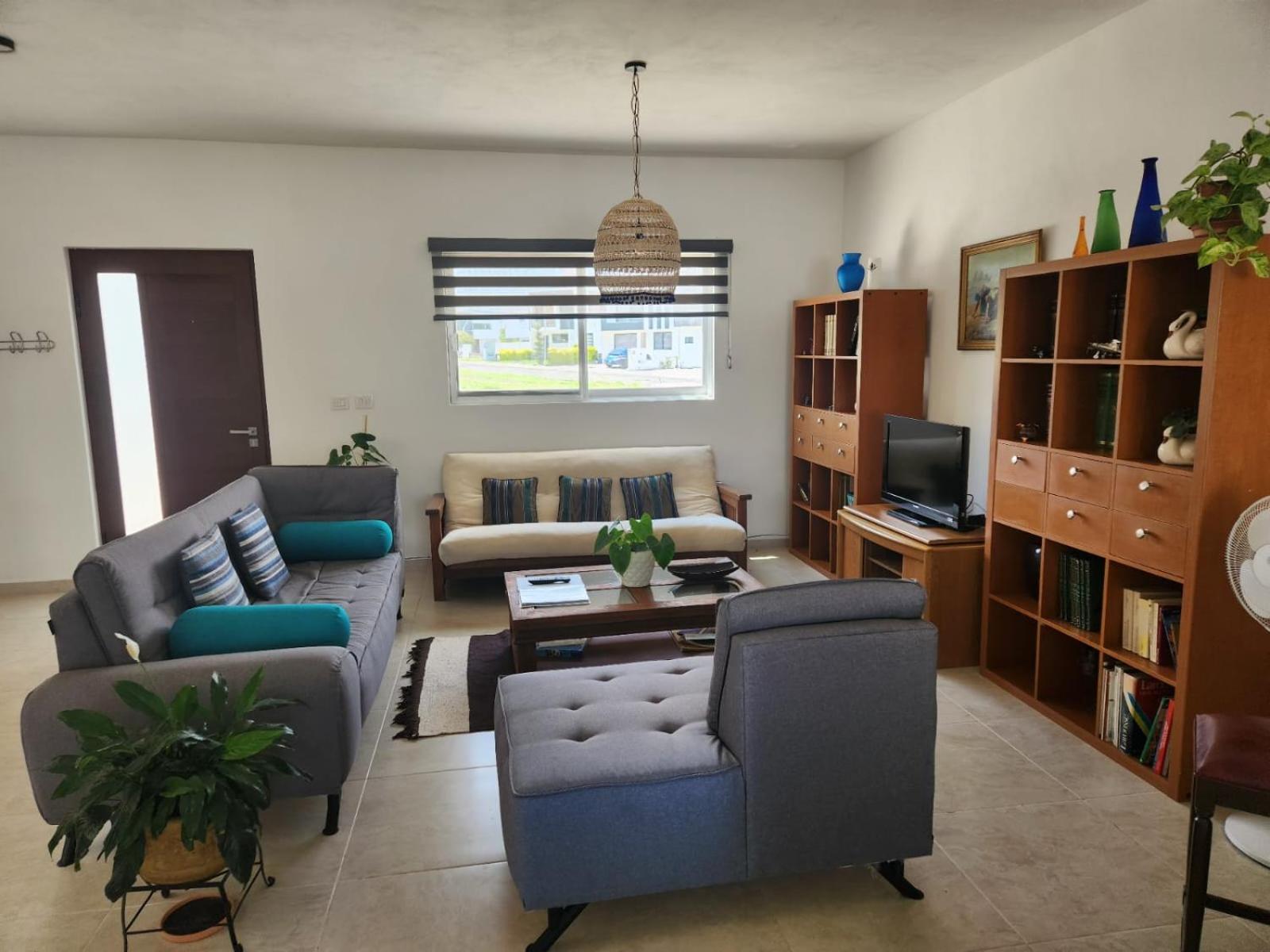 Three-Bedroom House photo 1