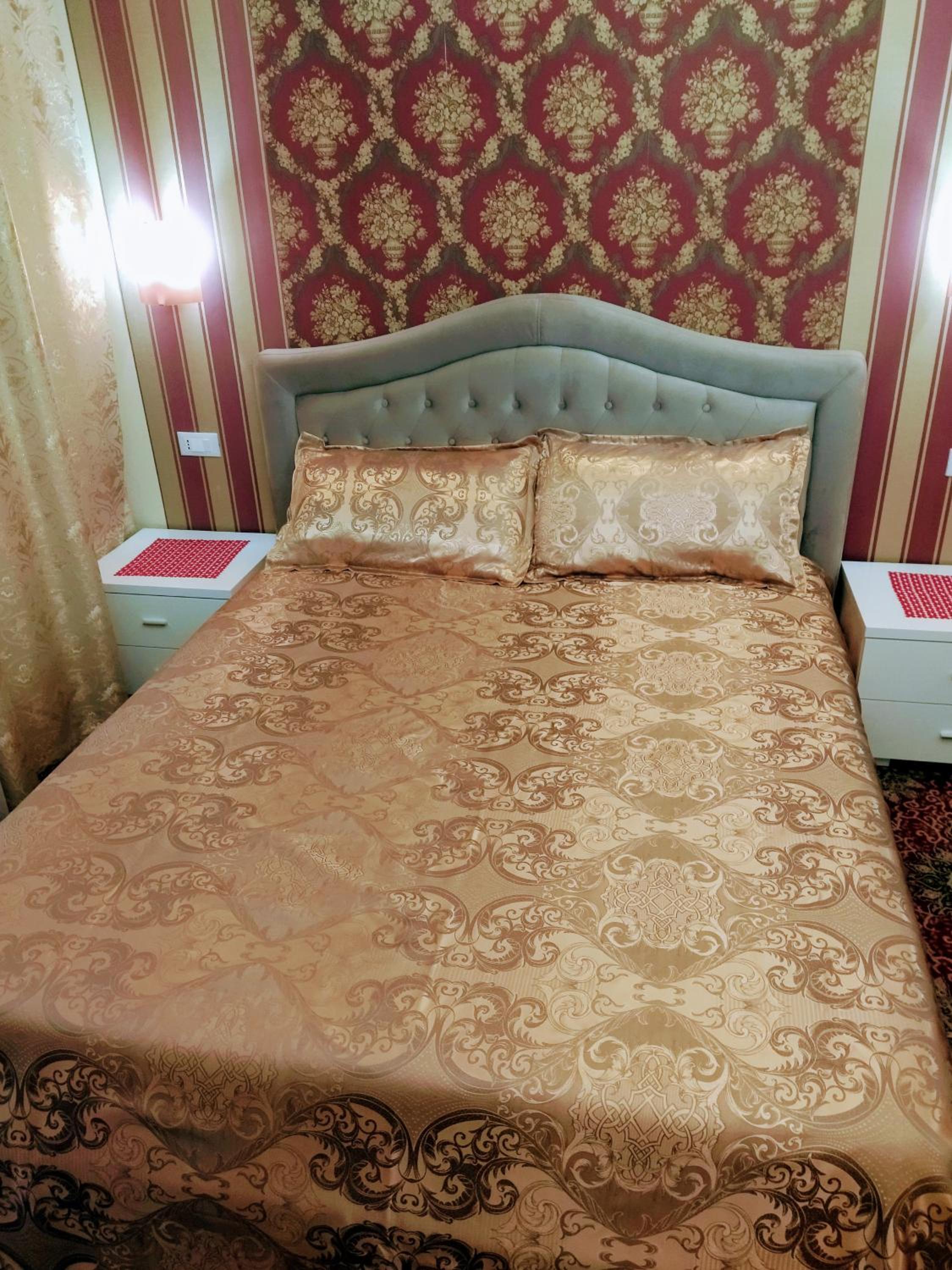 Double Room with Private Bathroom - Photo 37
