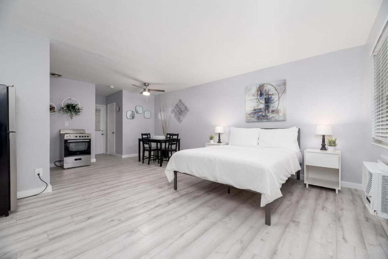 Apartment photo 1