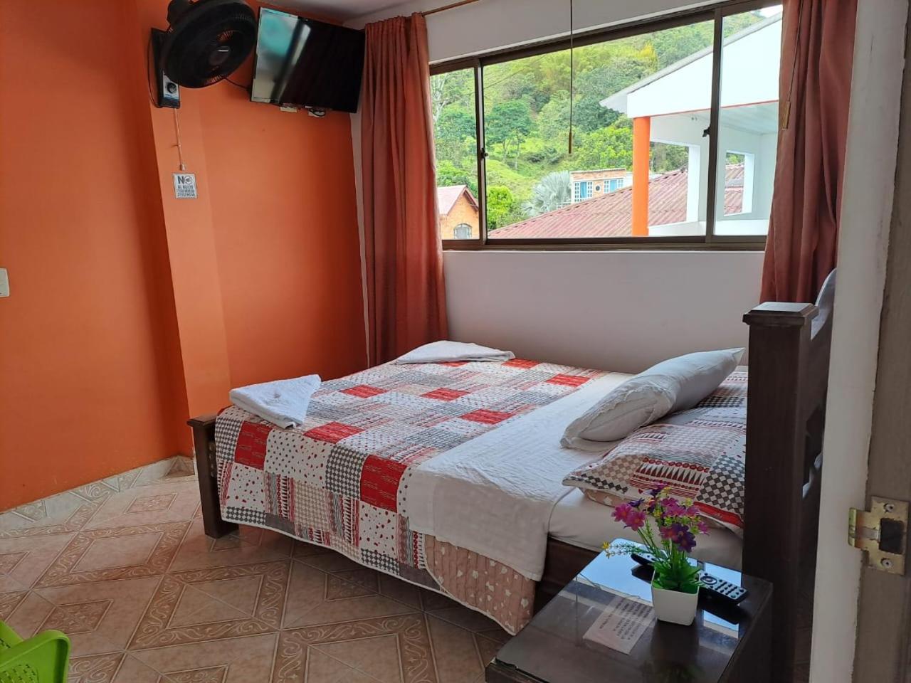 Standard Double Room photo 2